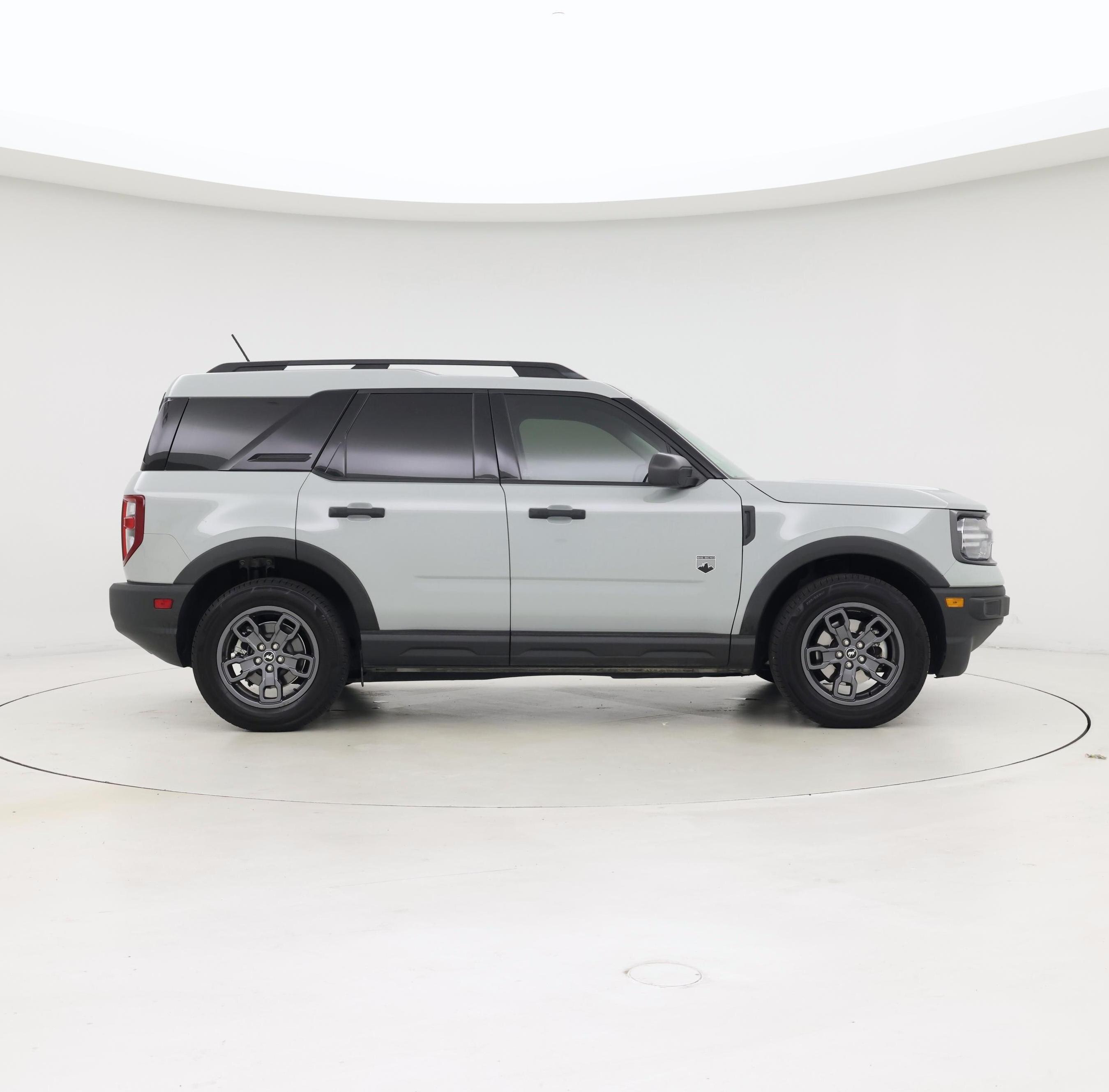 Thumbnail: 2022 Ford Bronco Sport - 7