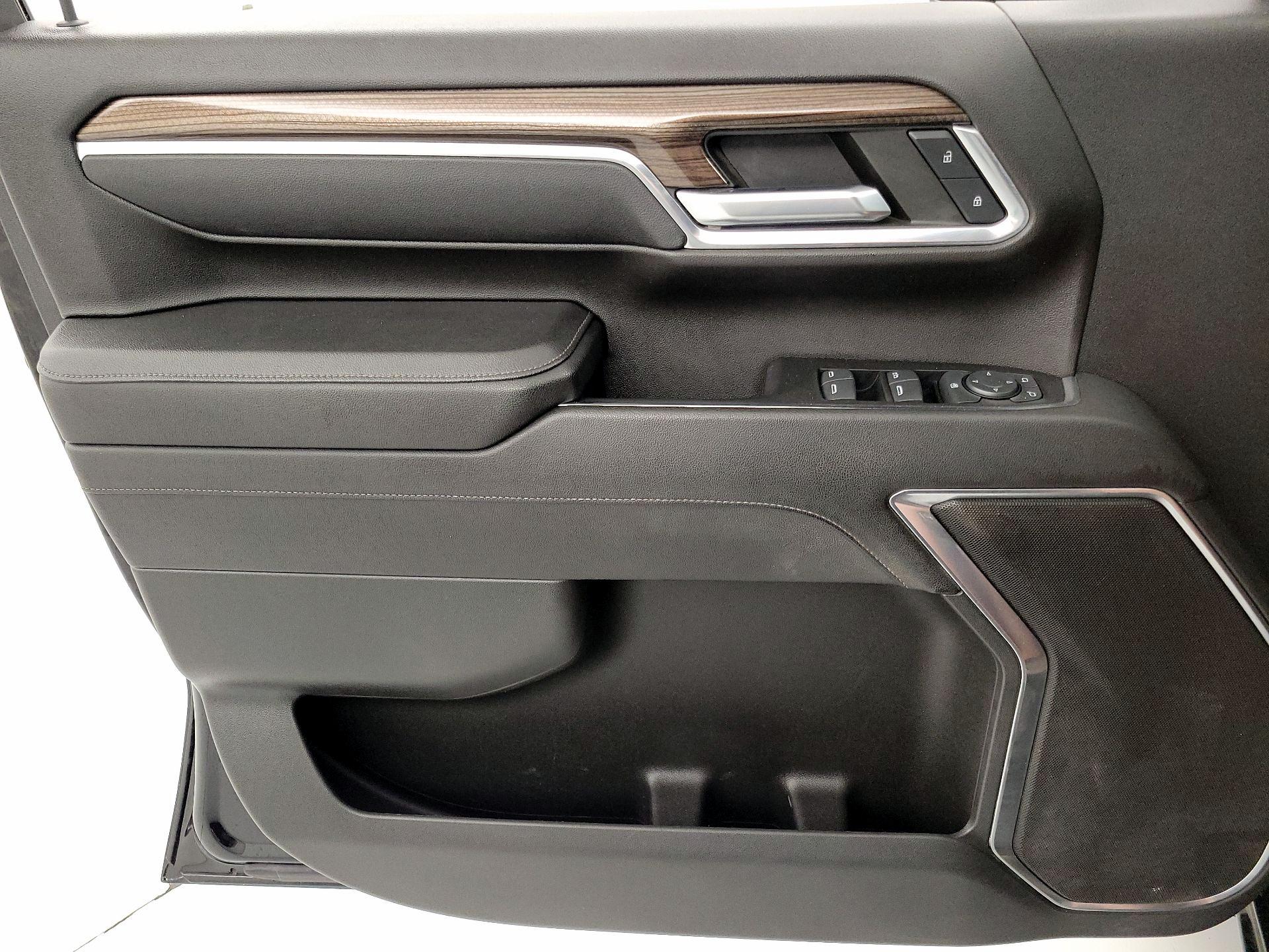 Thumbnail: 2024 Chevrolet Silverado 2500 - 12