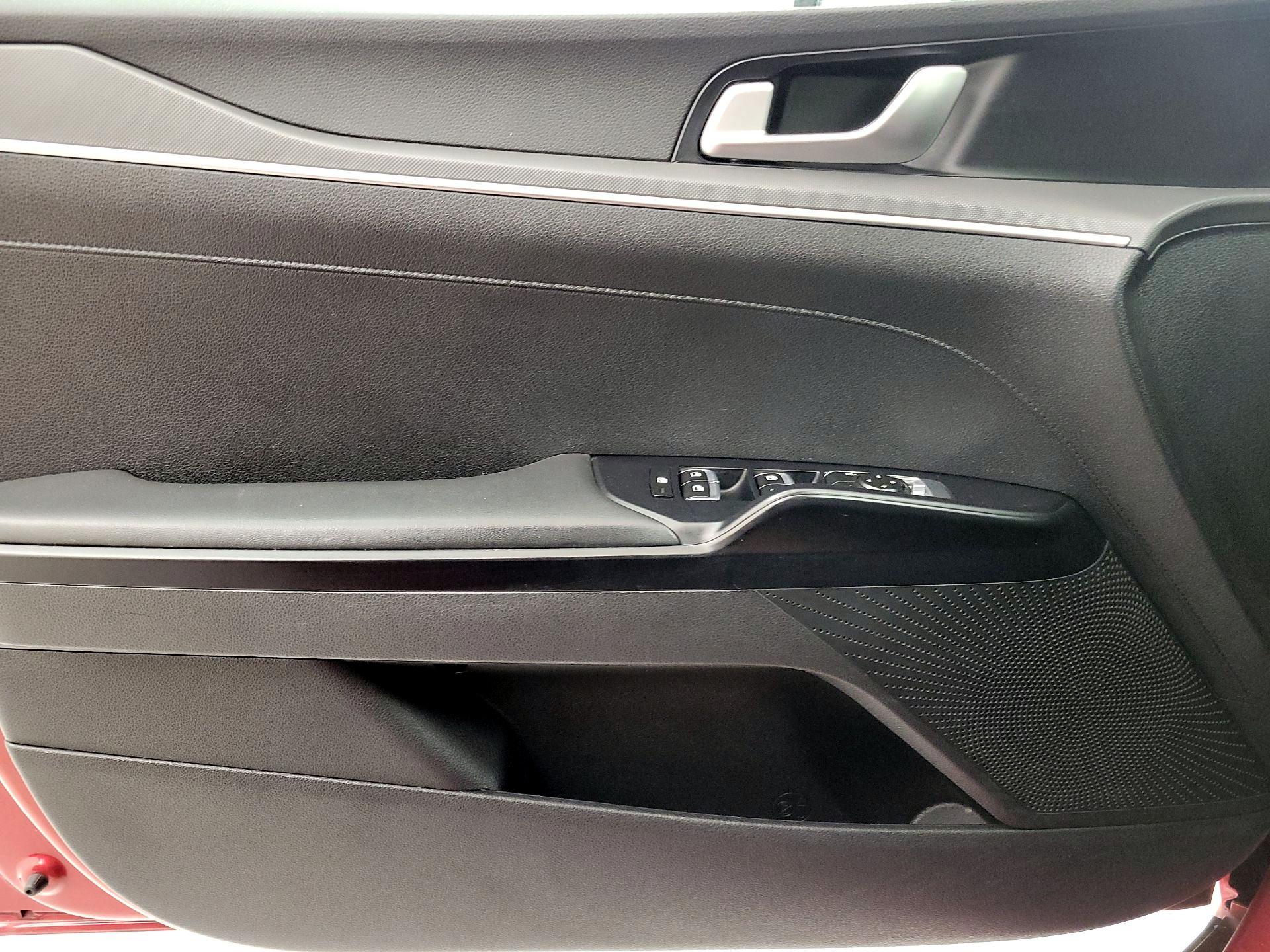 Thumbnail: 2021 Kia K5 - 12