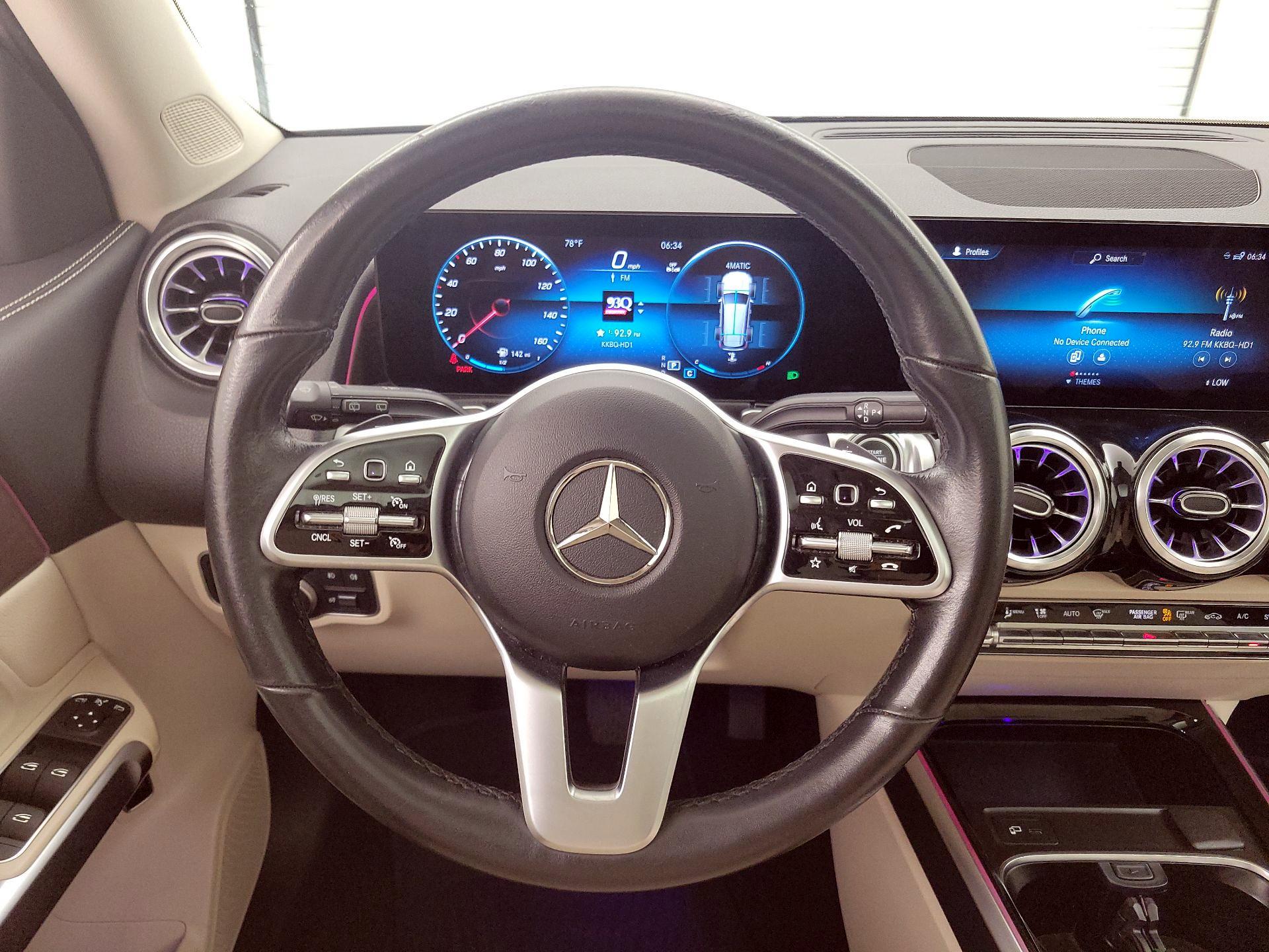 Thumbnail: 2023 Mercedes-Benz GLB - 10