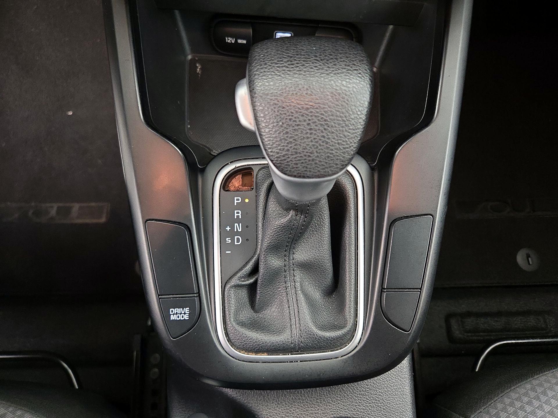 Thumbnail: 2023 Kia Soul - 17