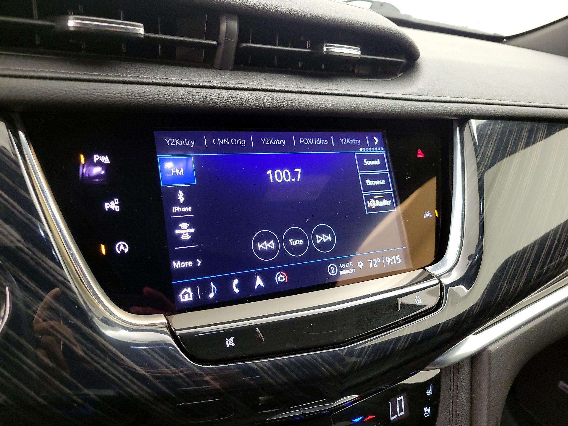 Thumbnail: 2023 Cadillac XT6 - 16