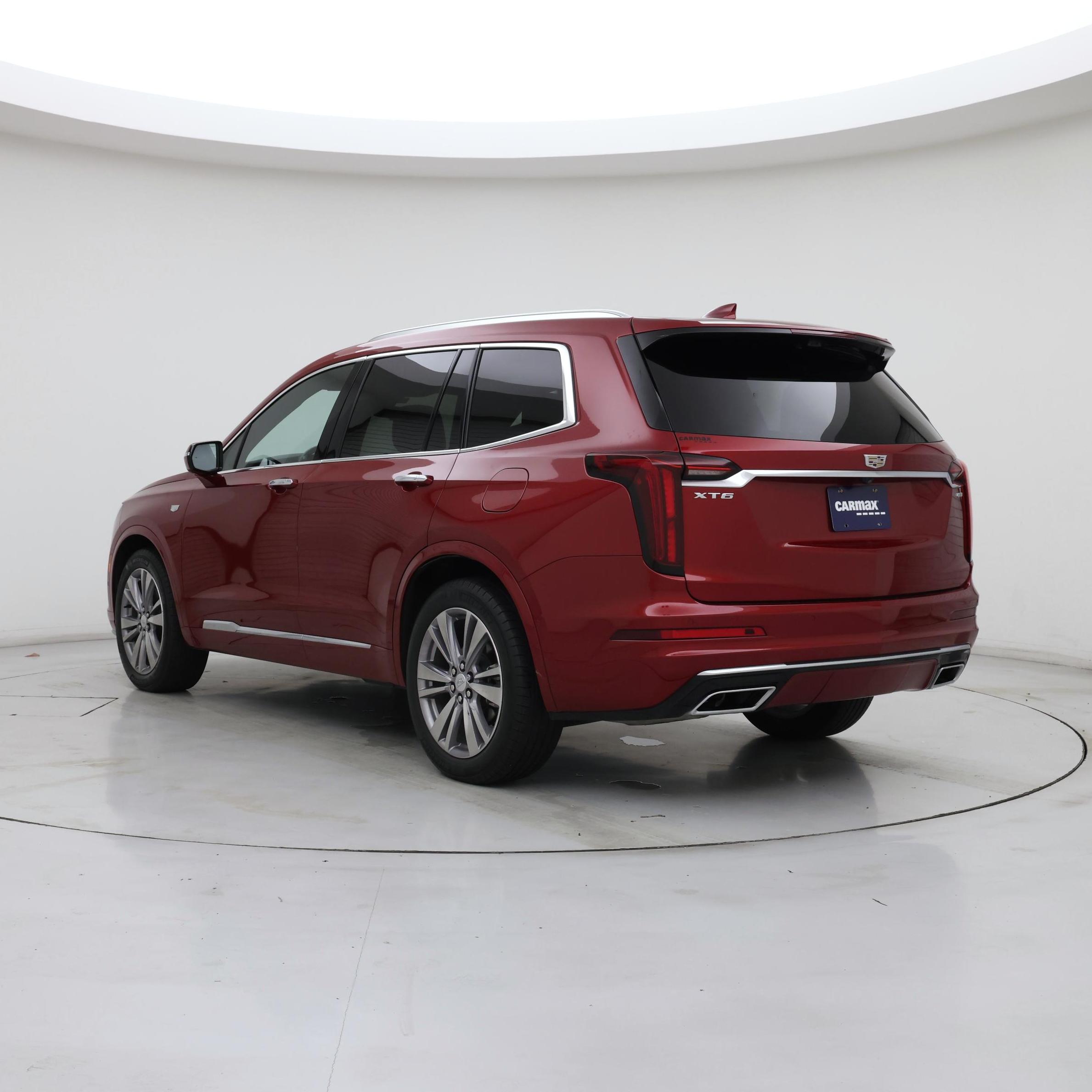 Thumbnail: 2023 Cadillac XT6 - 2
