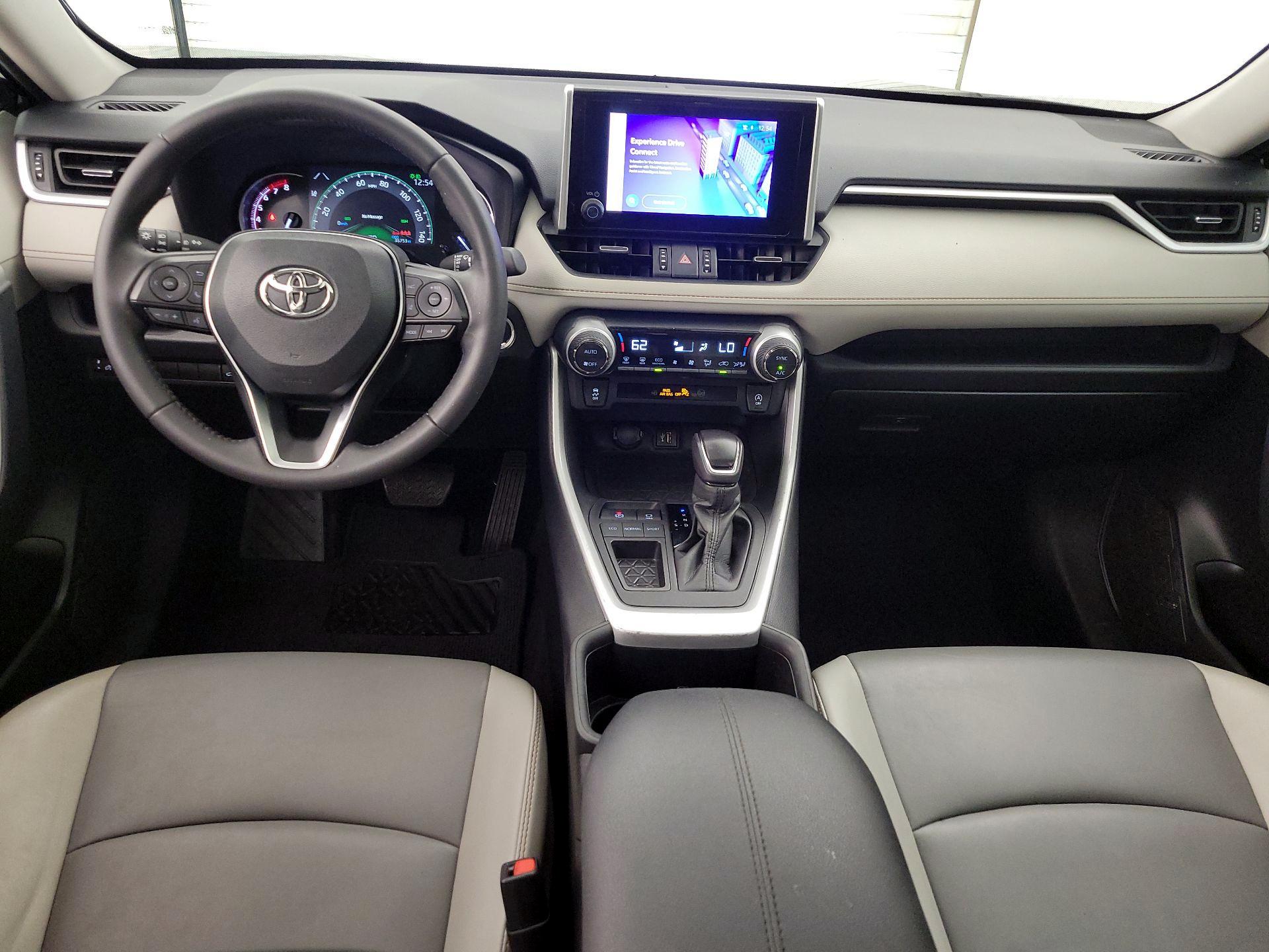 Thumbnail: 2024 Toyota RAV4 - 9