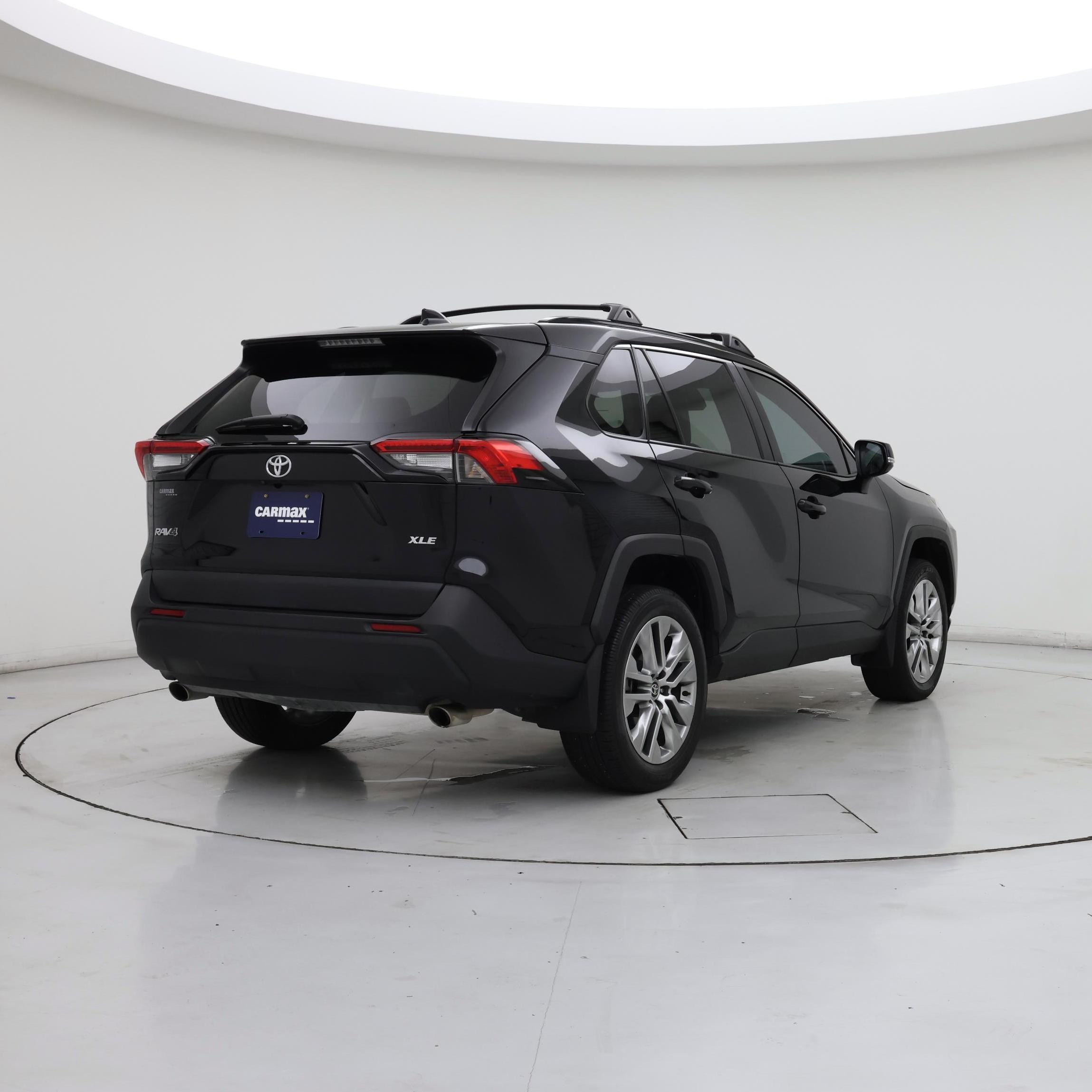 Thumbnail: 2024 Toyota RAV4 - 8