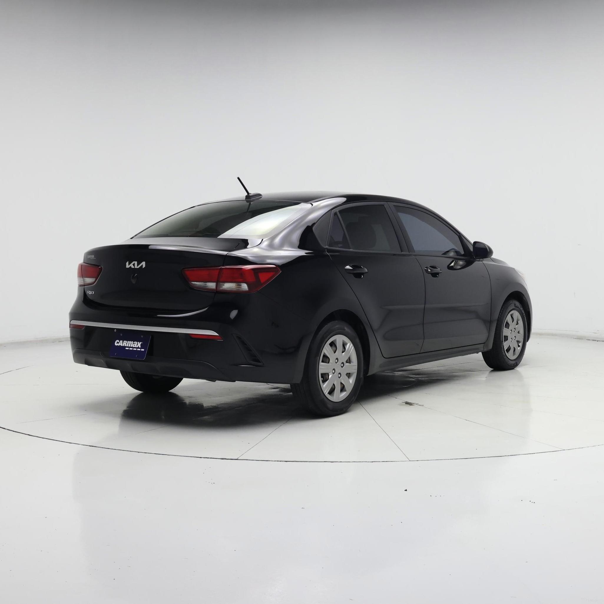 Thumbnail: 2022 Kia Rio - 8