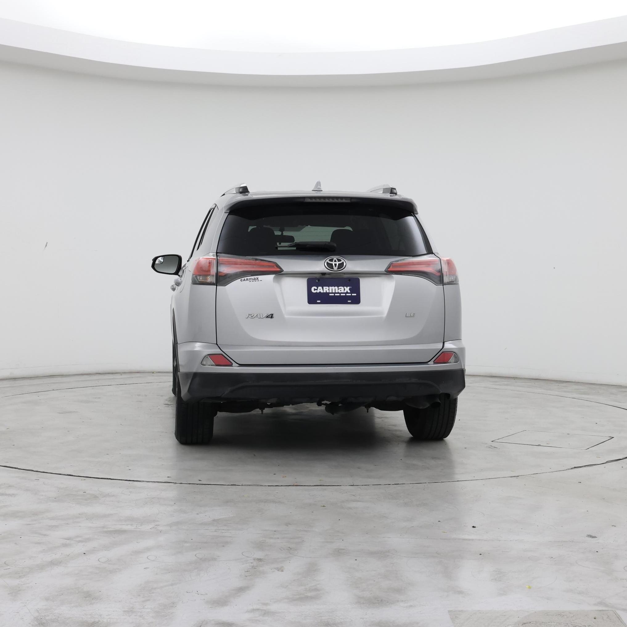 Thumbnail: 2016 Toyota RAV4 - 6