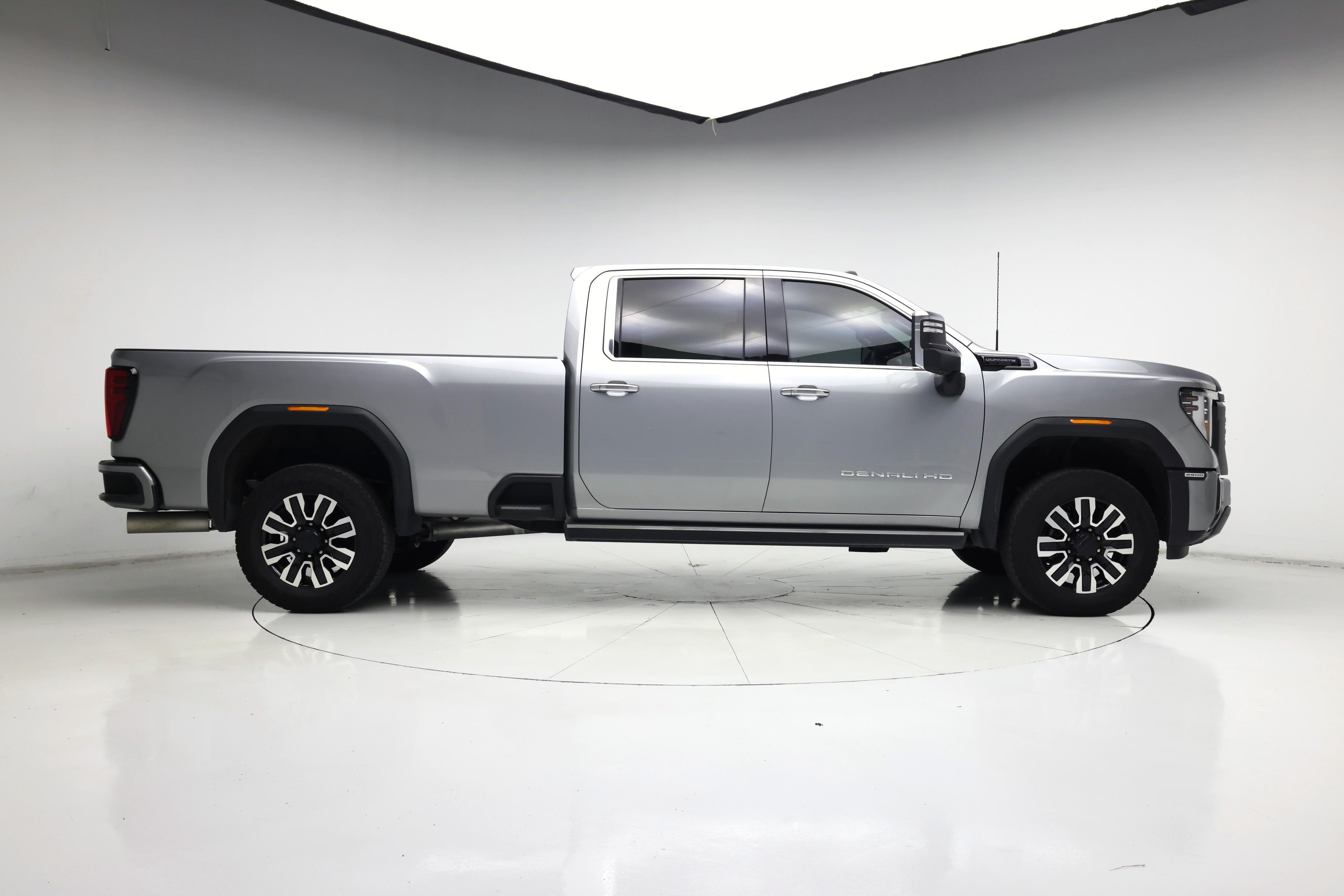 Thumbnail: 2025 GMC Sierra 3500 - 7
