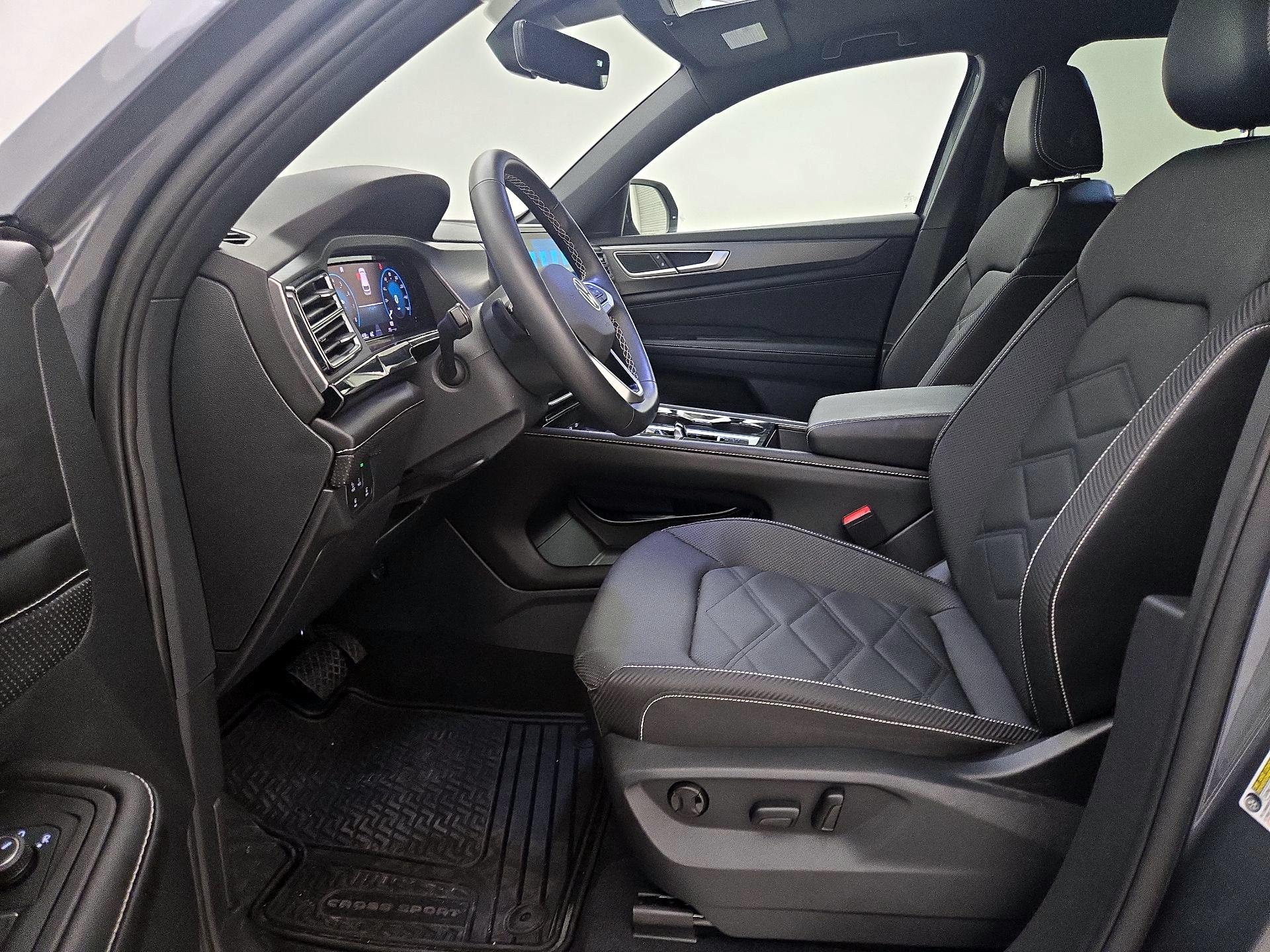 Thumbnail: 2024 Volkswagen Atlas - 11