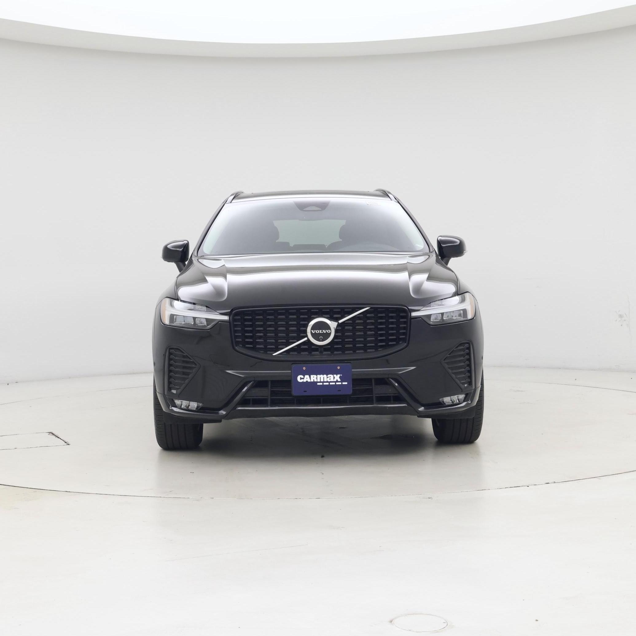 Thumbnail: 2025 Volvo XC60 - 5