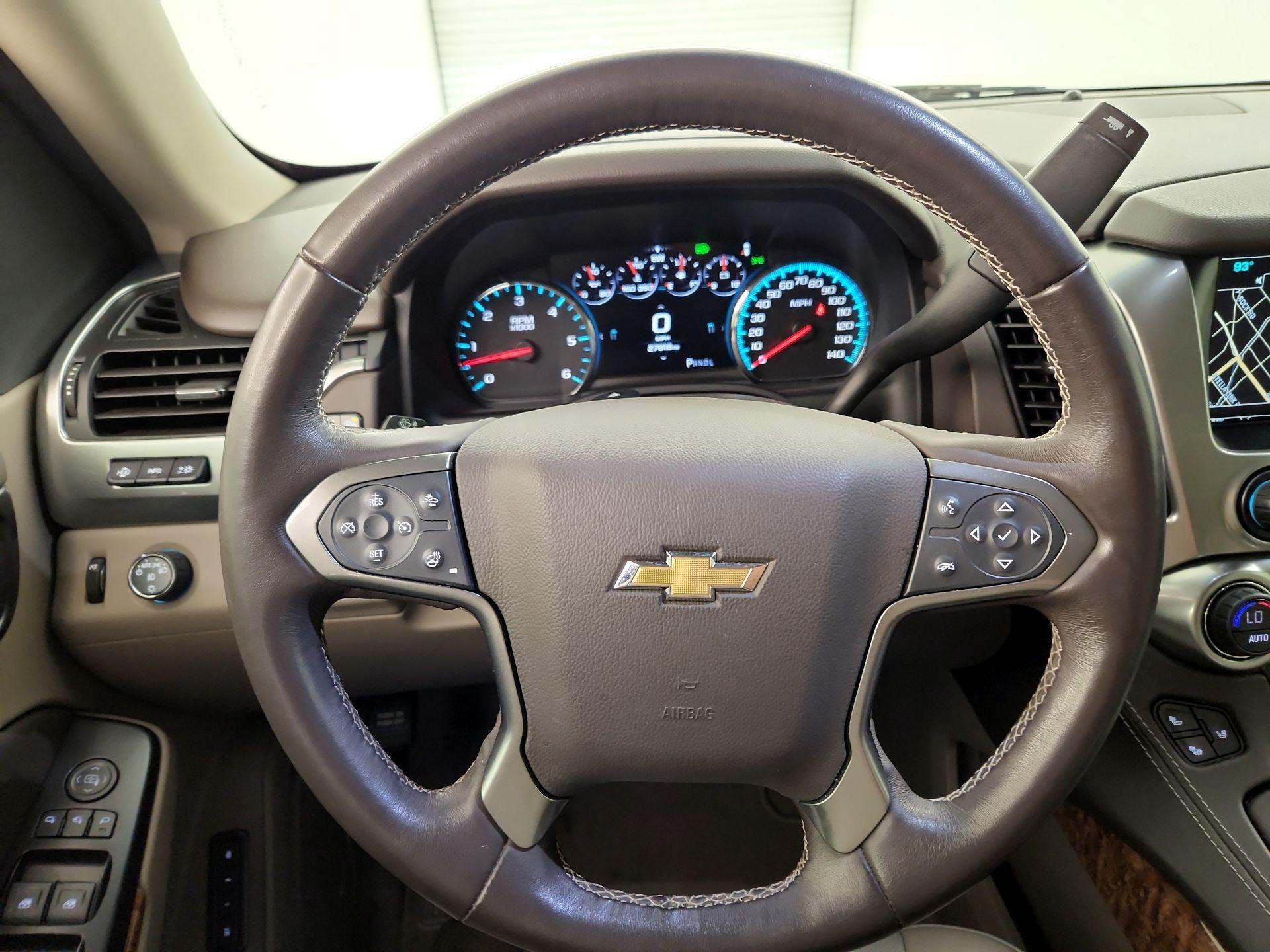 Thumbnail: 2018 Chevrolet Suburban - 10
