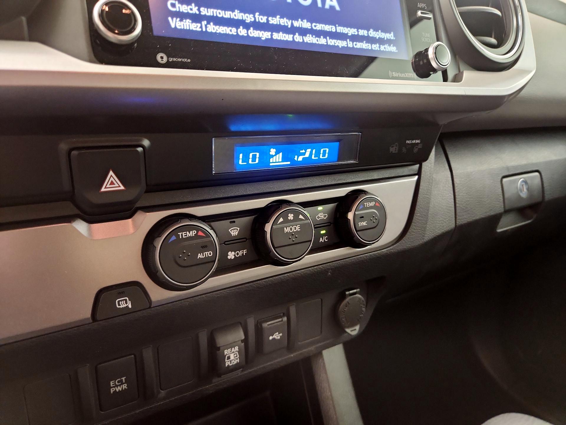 Thumbnail: 2021 Toyota Tacoma - 14