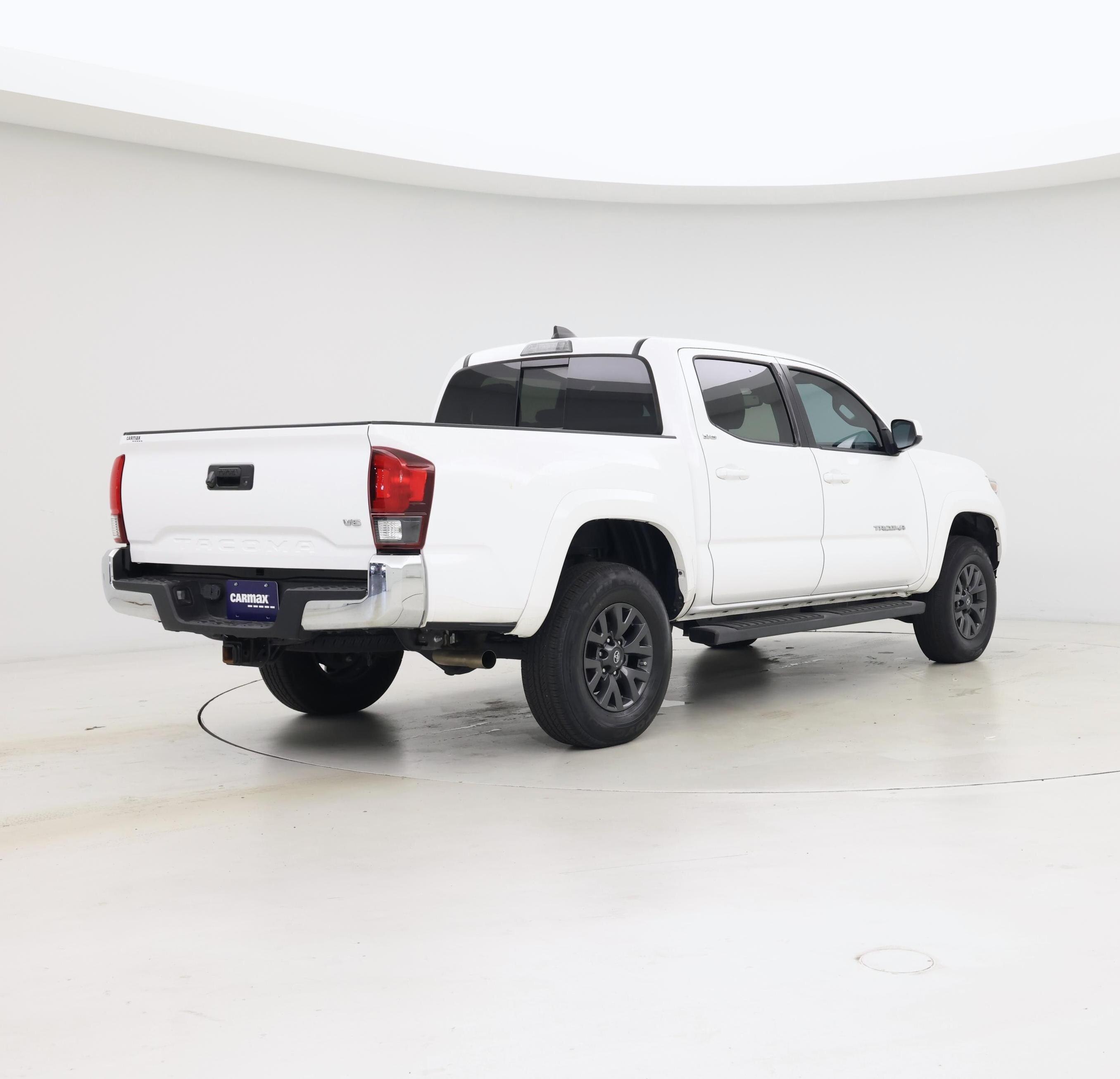 Thumbnail: 2021 Toyota Tacoma - 8