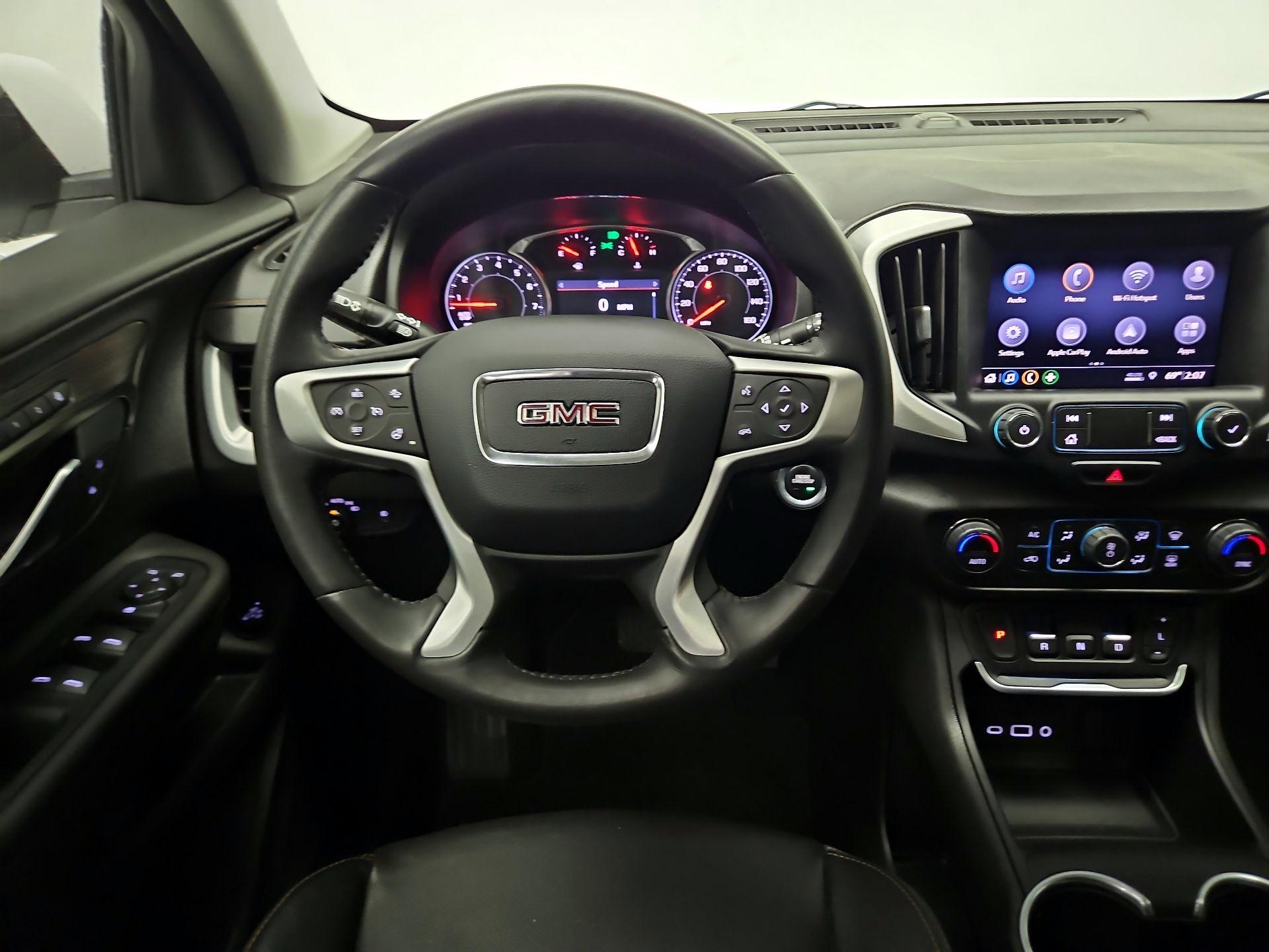 Thumbnail: 2020 GMC Terrain - 10
