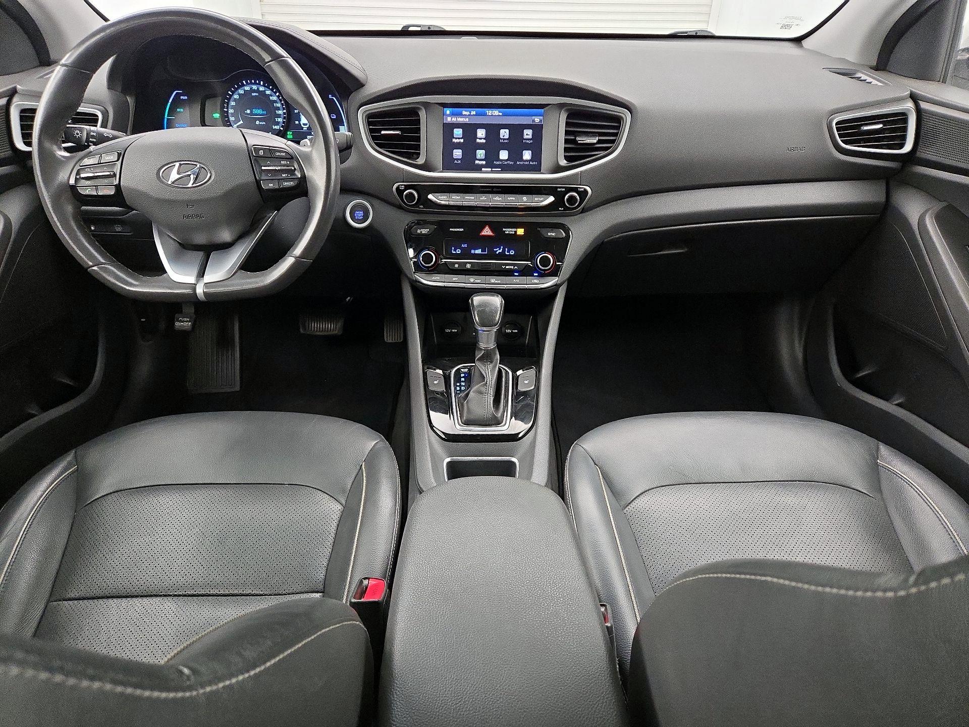 Thumbnail: 2018 Hyundai Ioniq - 9