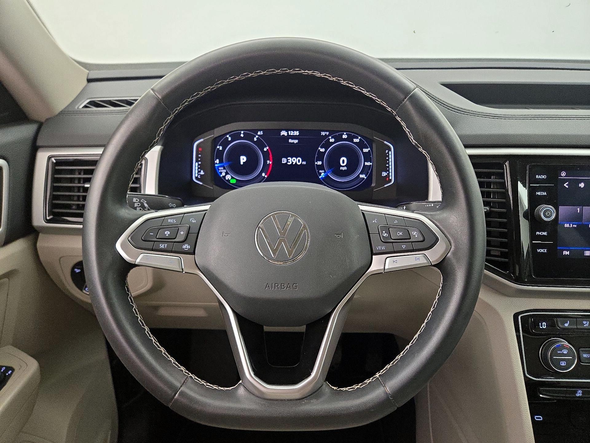 Thumbnail: 2023 Volkswagen Atlas - 10