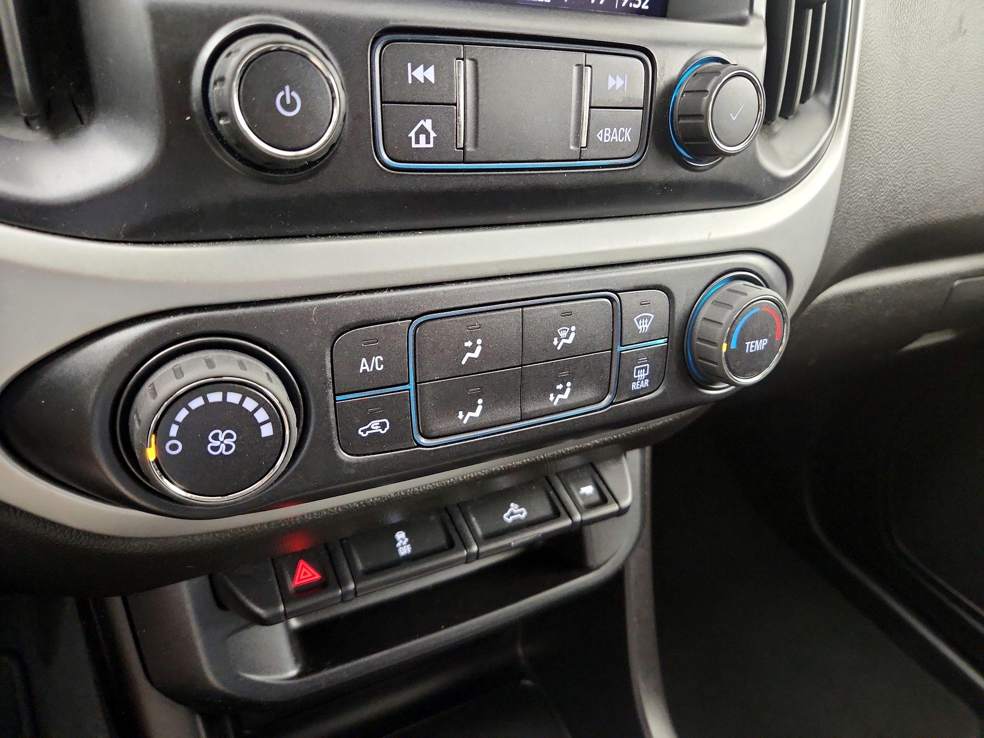 Thumbnail: 2019 Chevrolet Colorado - 16