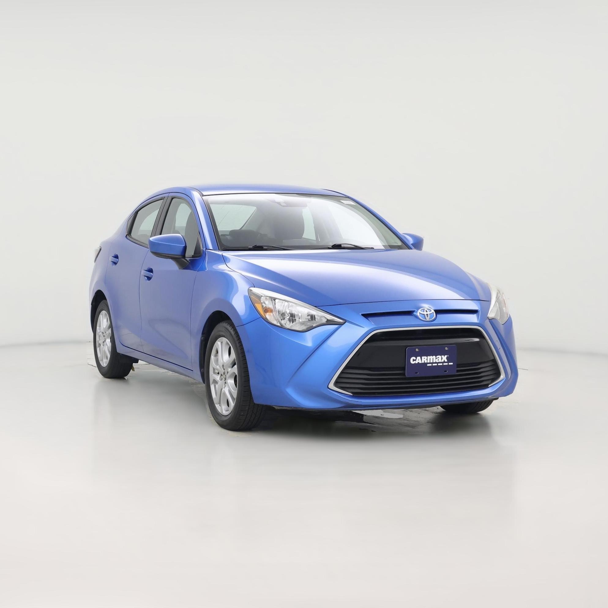 Thumbnail: 2018 Toyota Yaris iA - 1