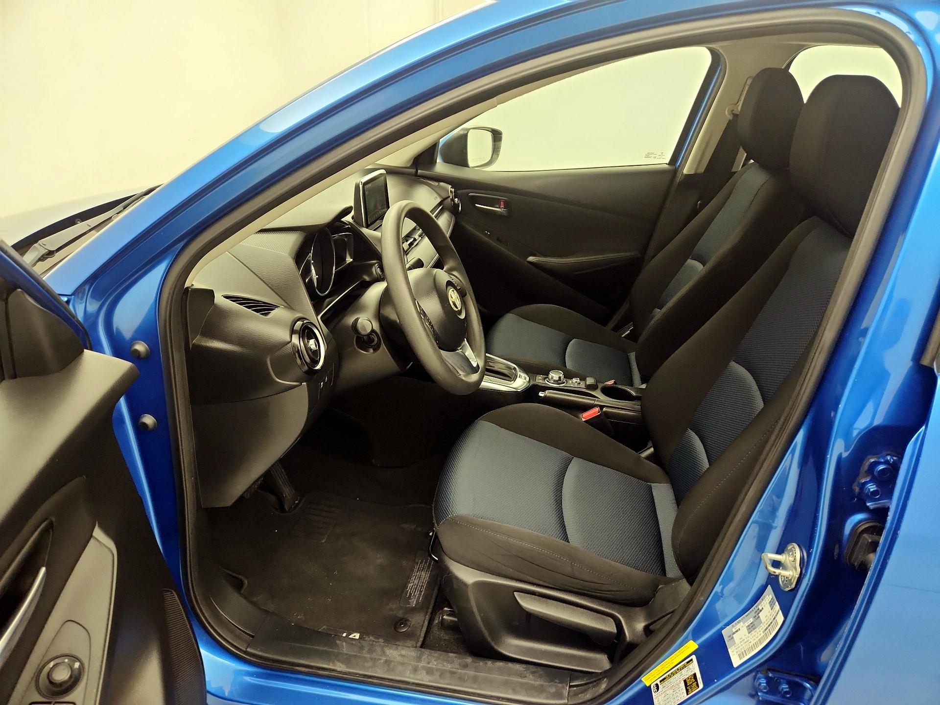 Thumbnail: 2018 Toyota Yaris iA - 11
