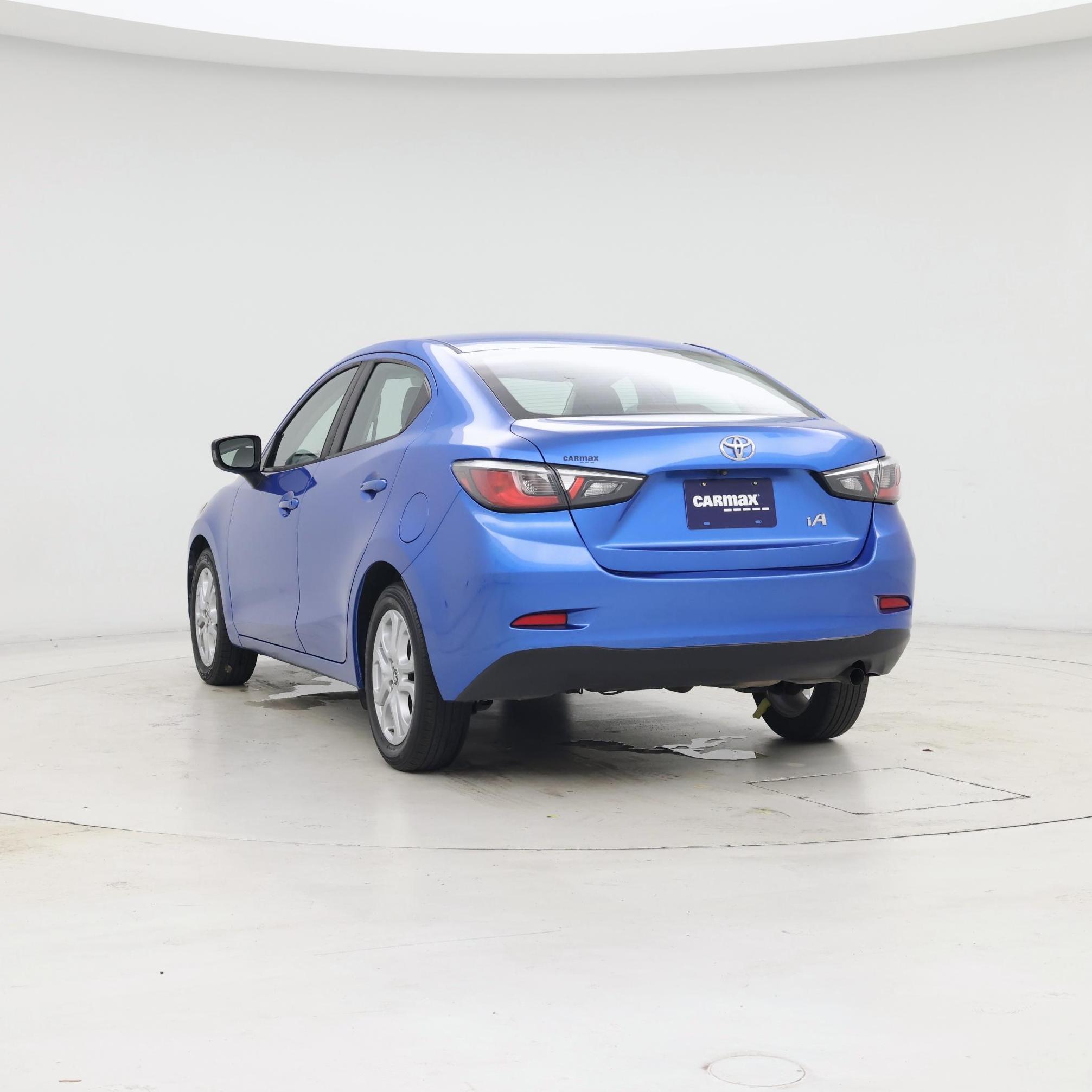 Thumbnail: 2018 Toyota Yaris iA - 2