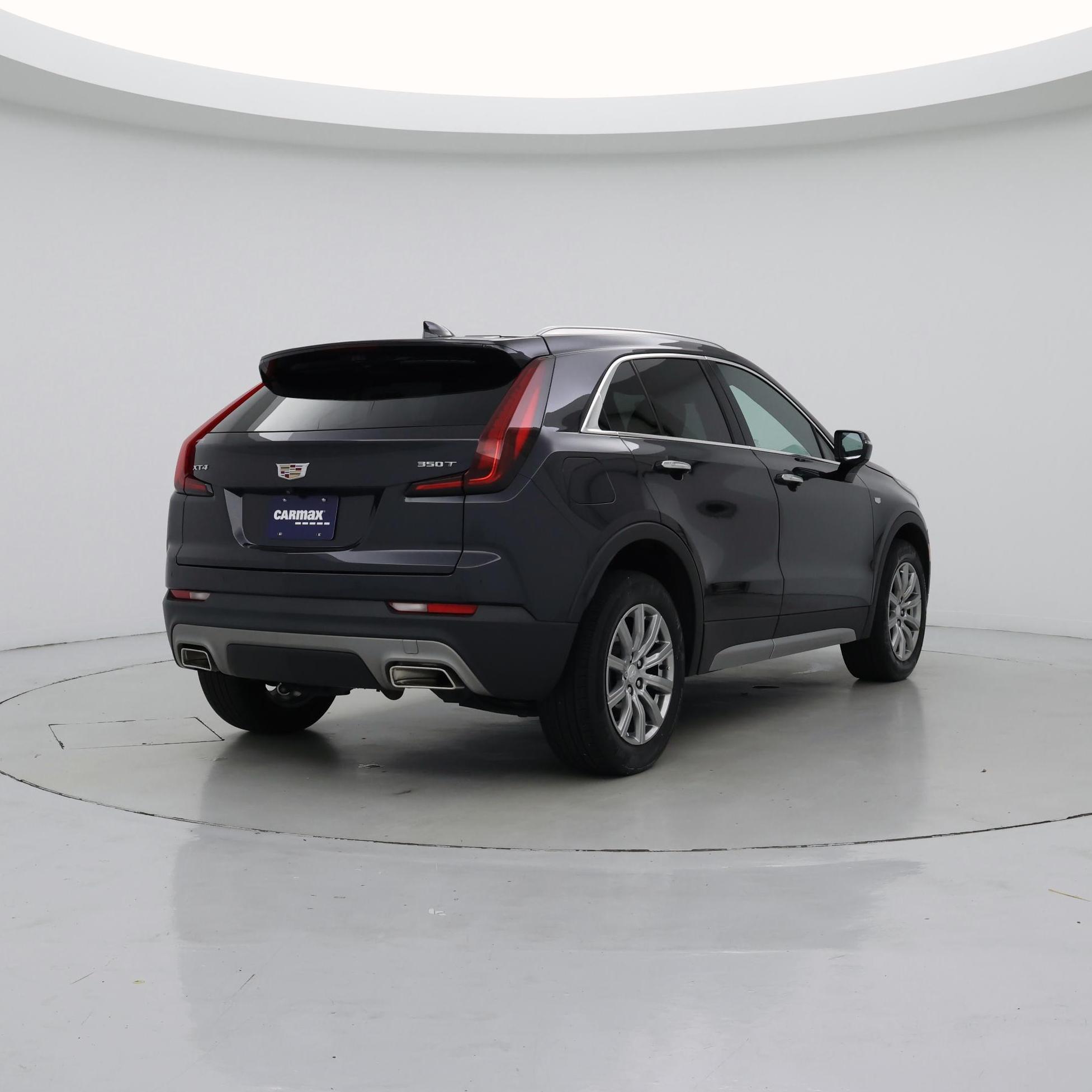 Thumbnail: 2023 Cadillac XT4 - 8