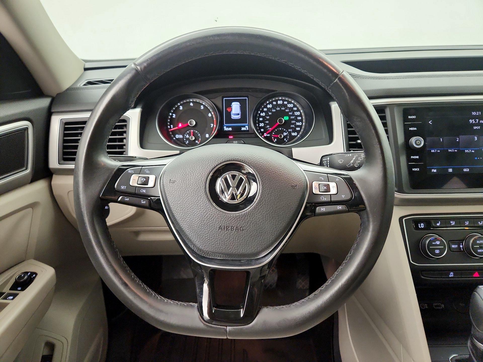 Thumbnail: 2018 Volkswagen Atlas - 10