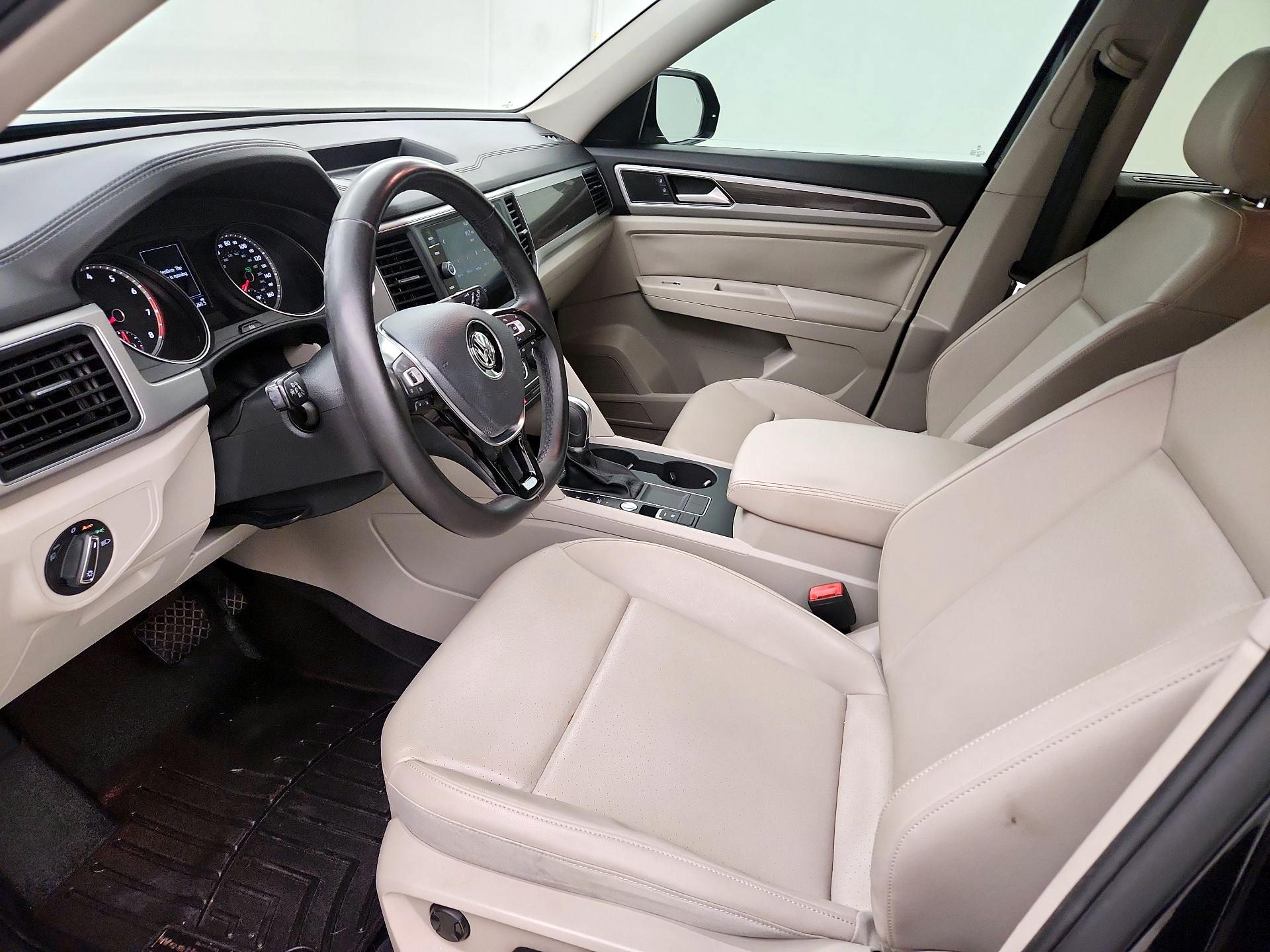 Thumbnail: 2018 Volkswagen Atlas - 11