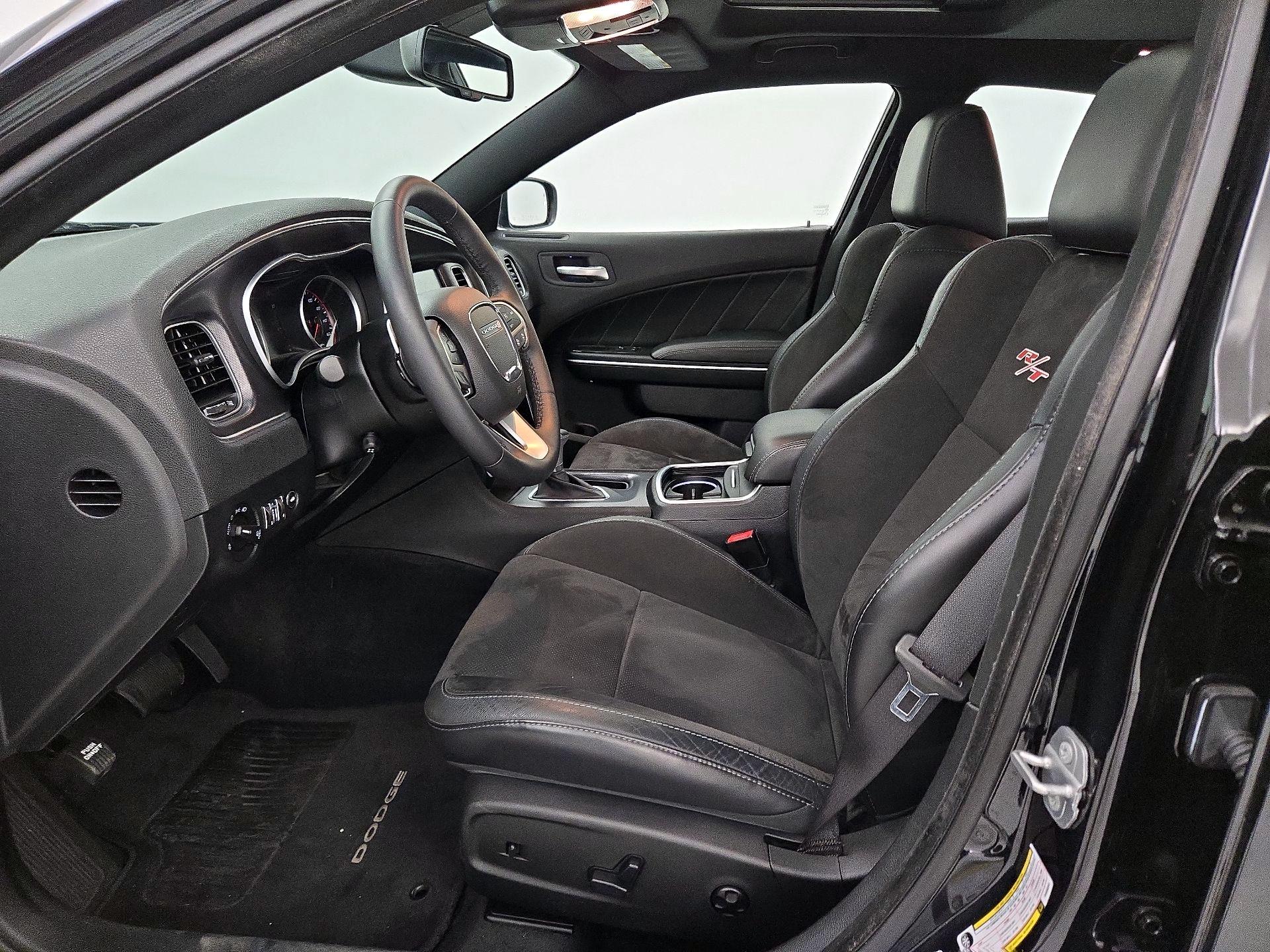 Thumbnail: 2015 Dodge Charger - 11