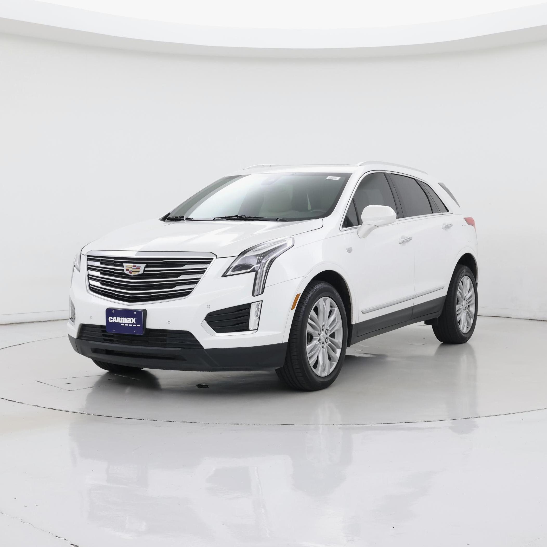 Thumbnail: 2019 Cadillac XT5 - 4