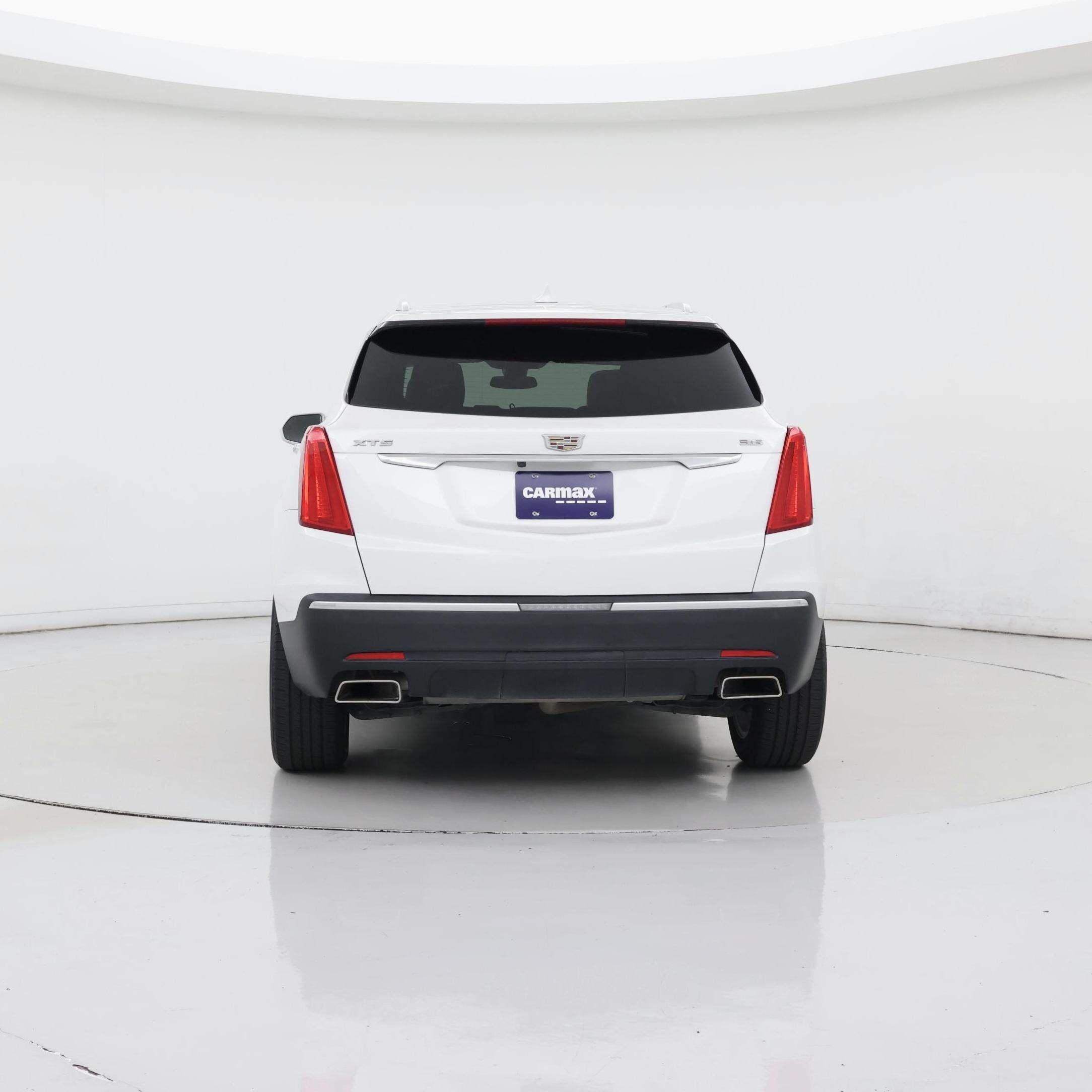 Thumbnail: 2019 Cadillac XT5 - 6
