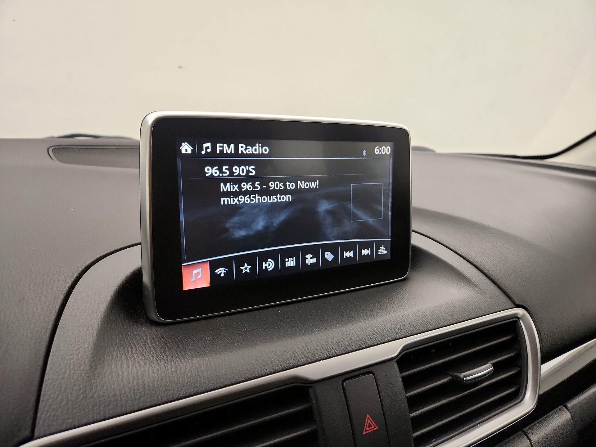 Thumbnail: 2016 Mazda Mazda3 - 15