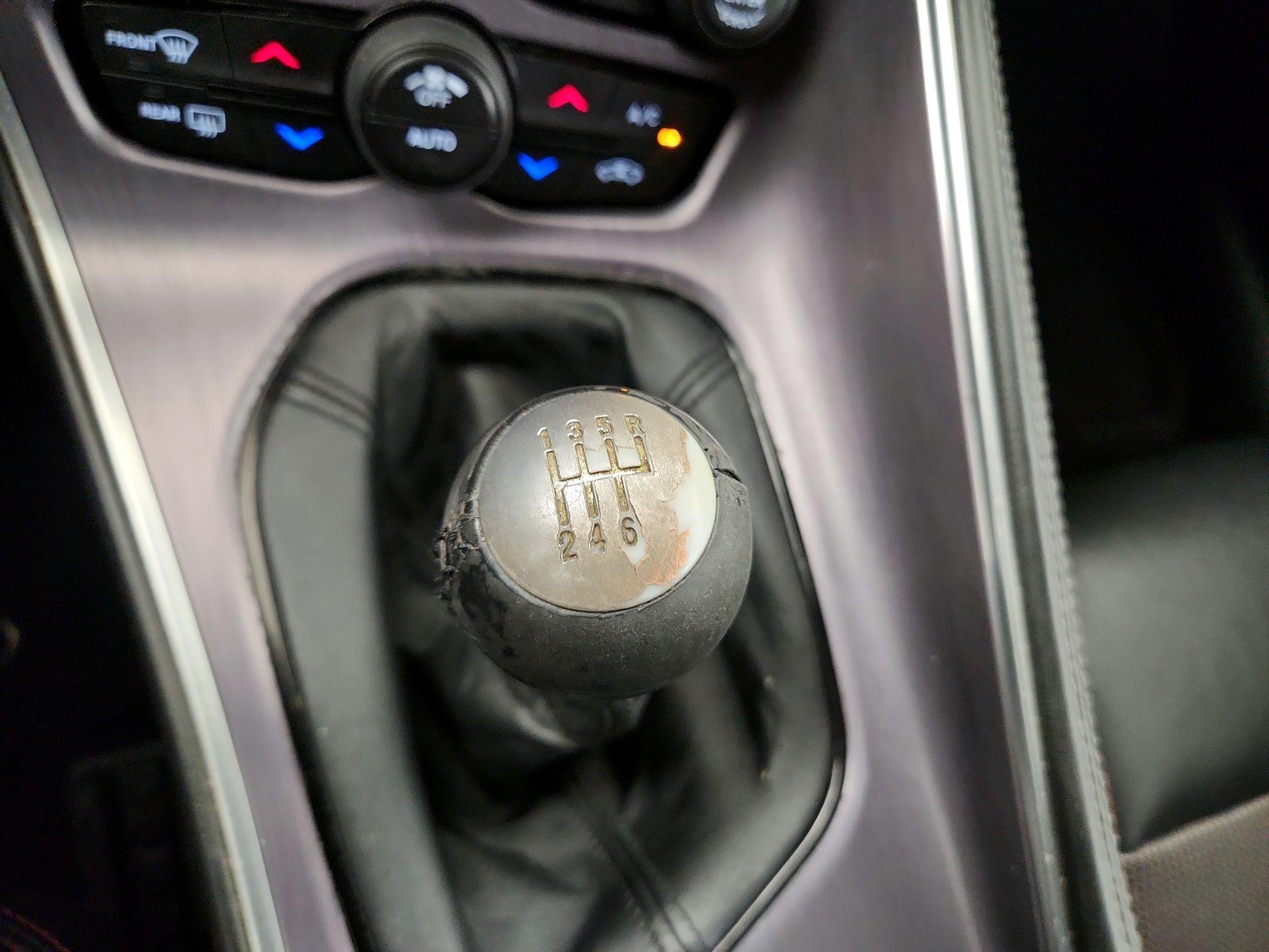 Thumbnail: 2016 Dodge Challenger - 16