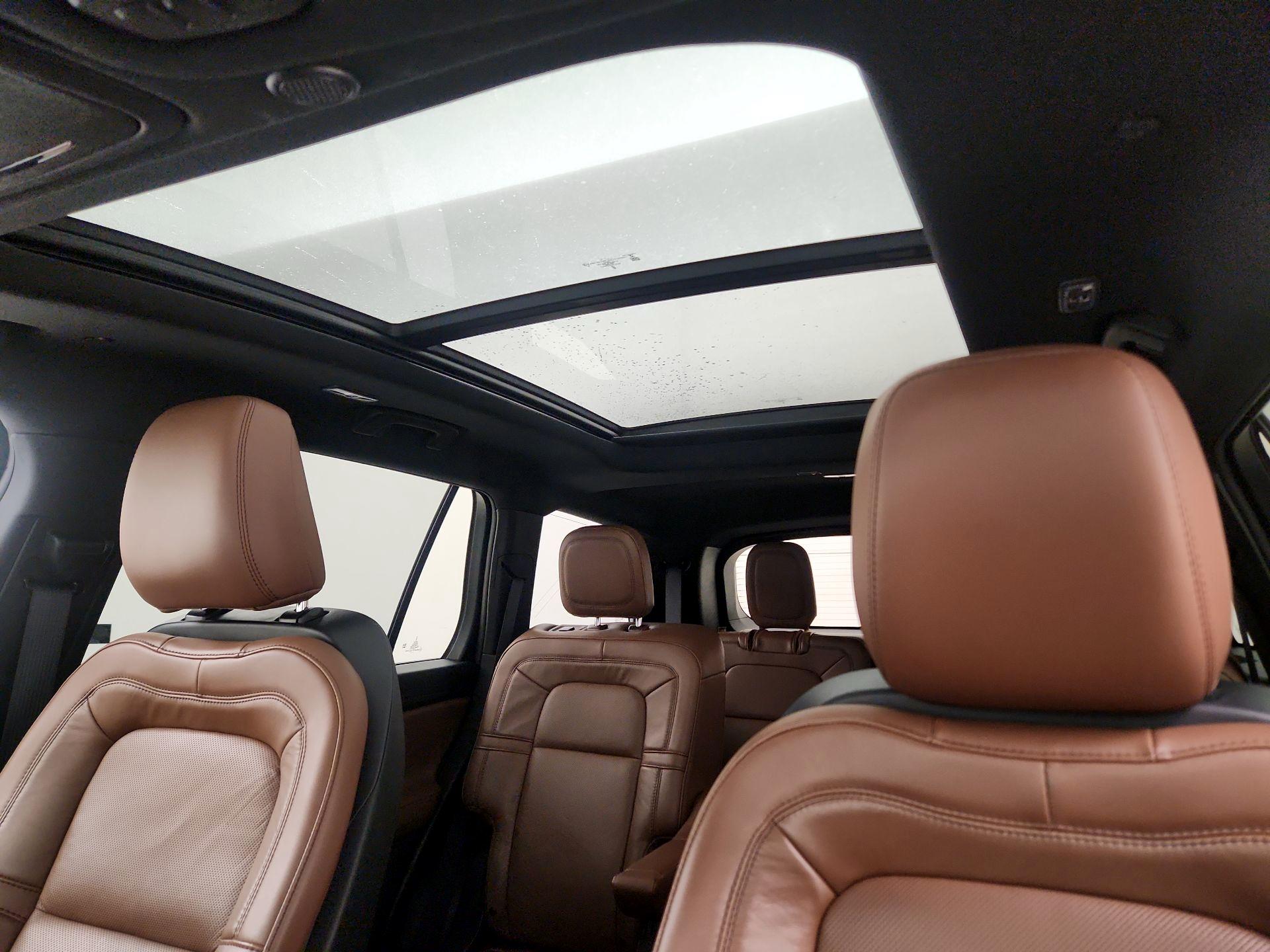 Thumbnail: 2023 Lincoln Aviator - 20