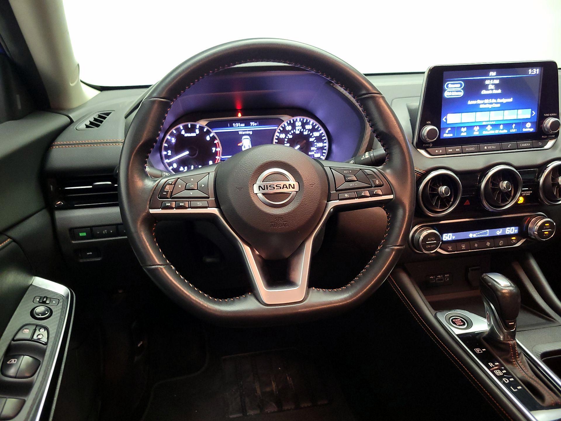 Thumbnail: 2022 Nissan Sentra - 10