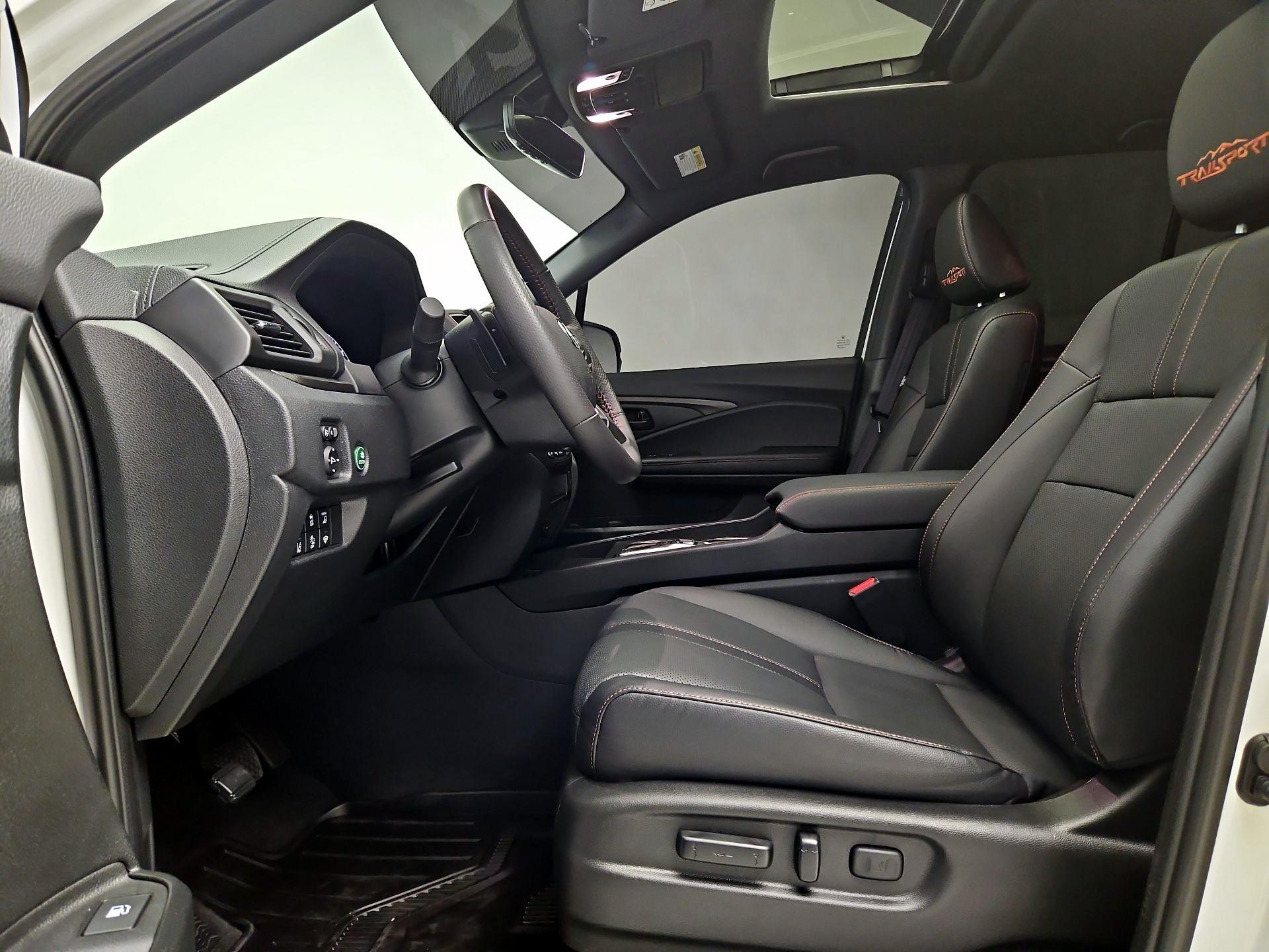 Thumbnail: 2025 Honda Ridgeline - 11