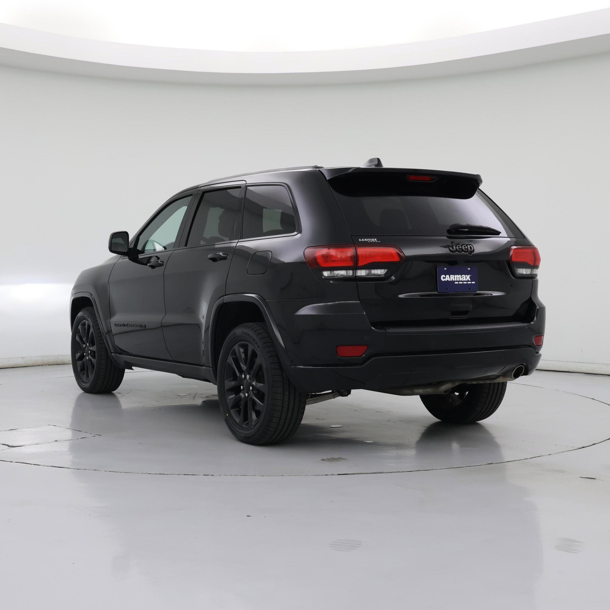 Thumbnail: 2022 Jeep Grand Cherokee - 2