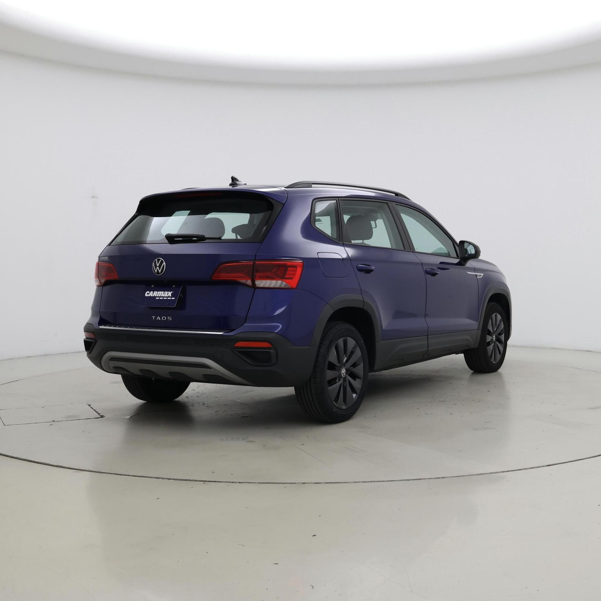 Thumbnail: 2022 Volkswagen Taos - 8