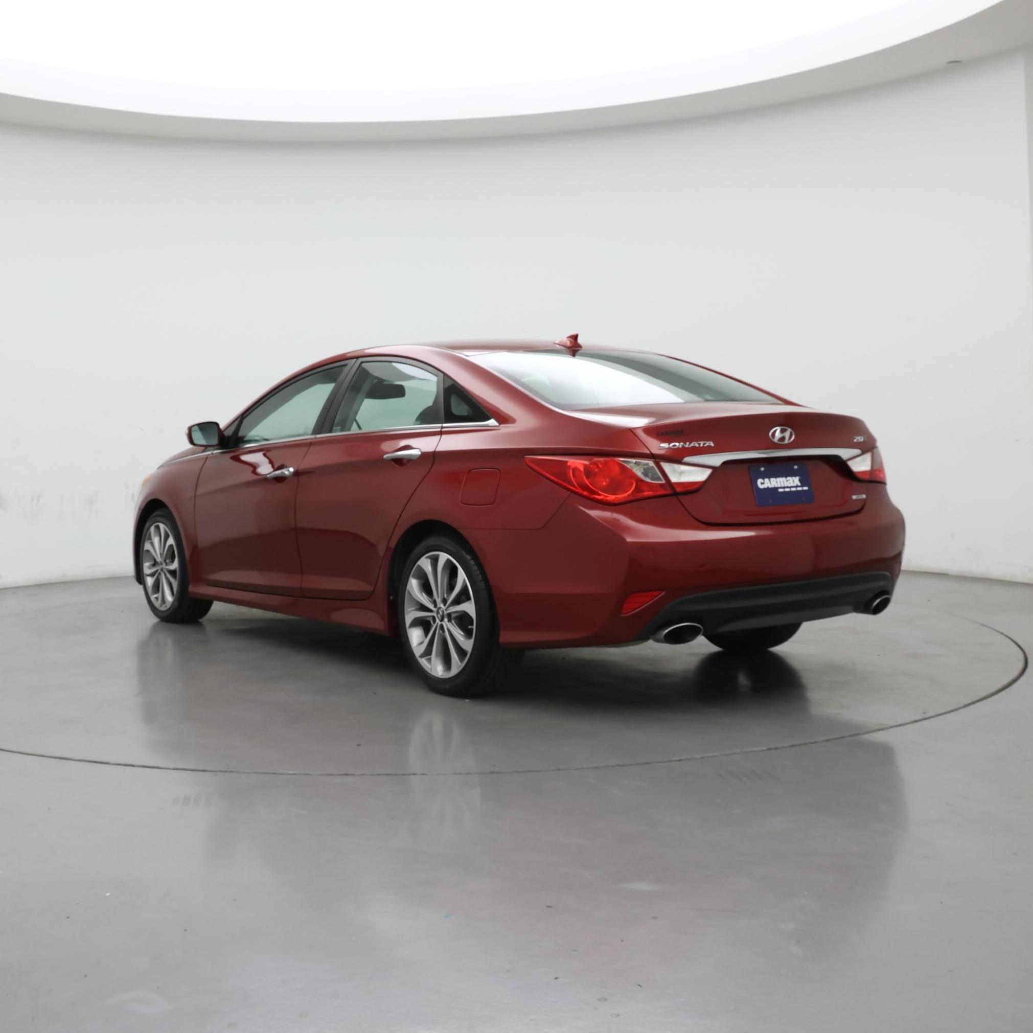 Thumbnail: 2014 Hyundai Sonata - 2