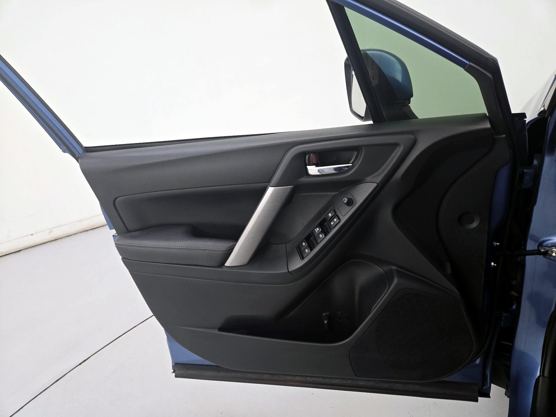 Thumbnail: 2015 Subaru Forester - 12