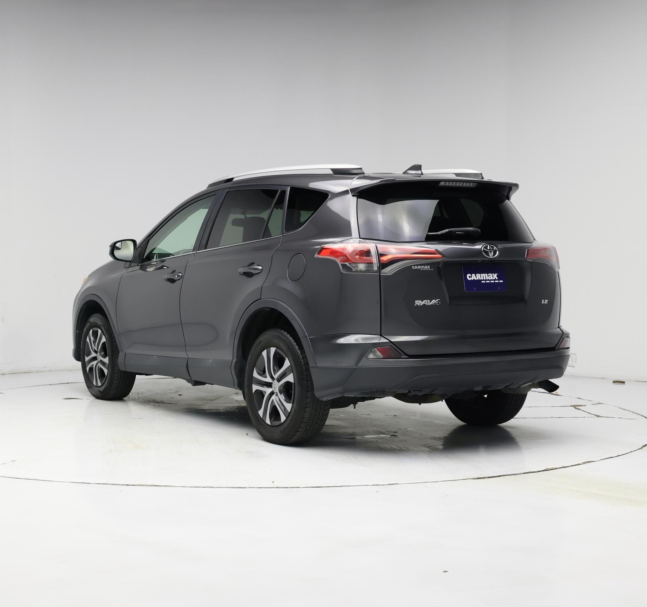 Thumbnail: 2016 Toyota RAV4 - 2