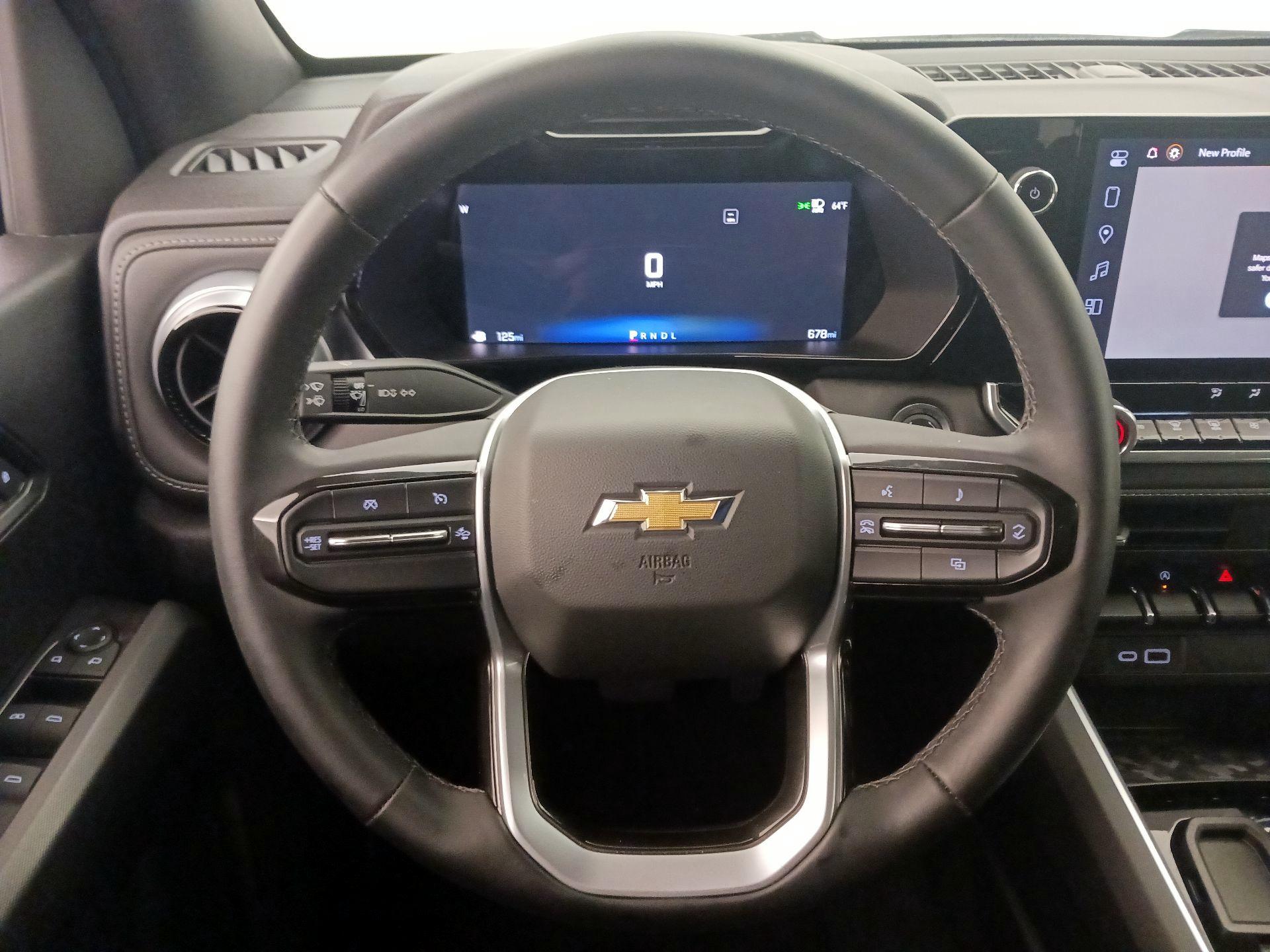 Thumbnail: 2024 Chevrolet Colorado - 10