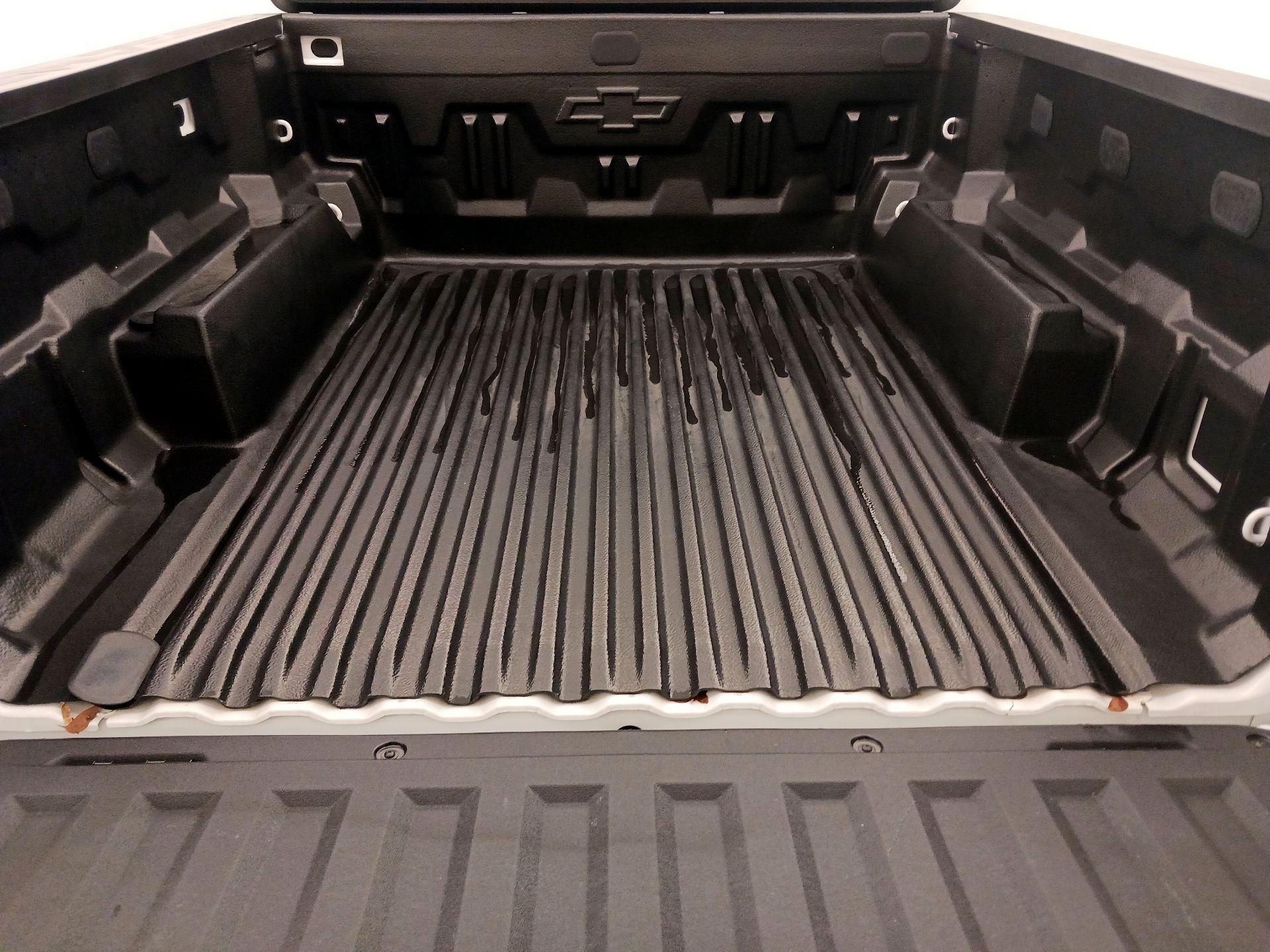 Thumbnail: 2024 Chevrolet Colorado - 20