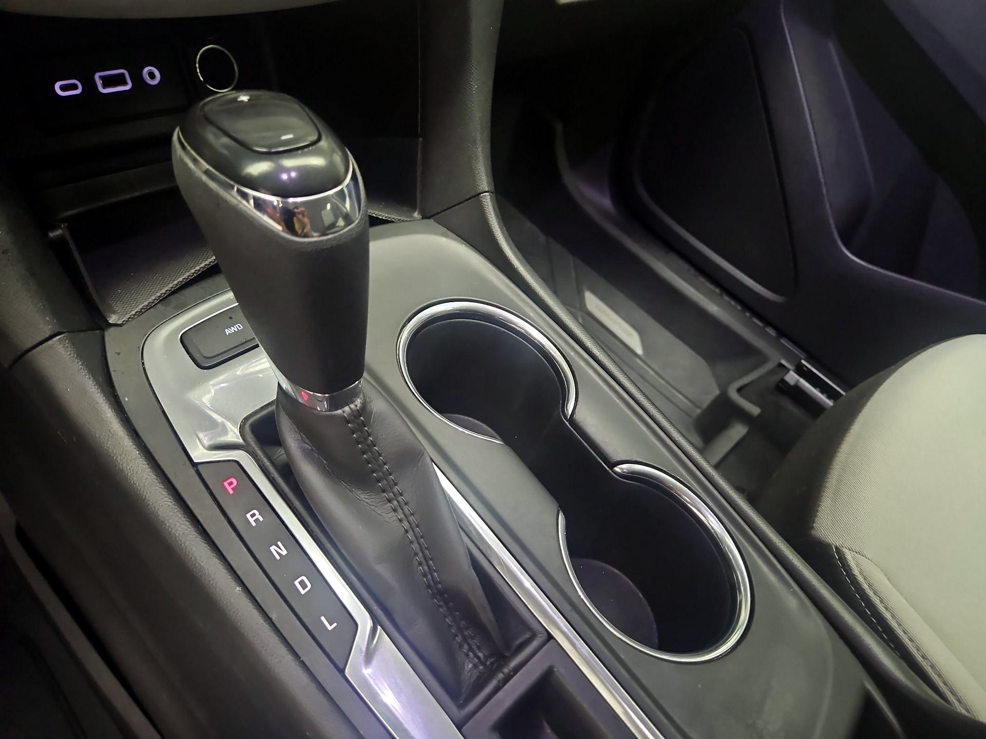 Thumbnail: 2019 Chevrolet Equinox - 17
