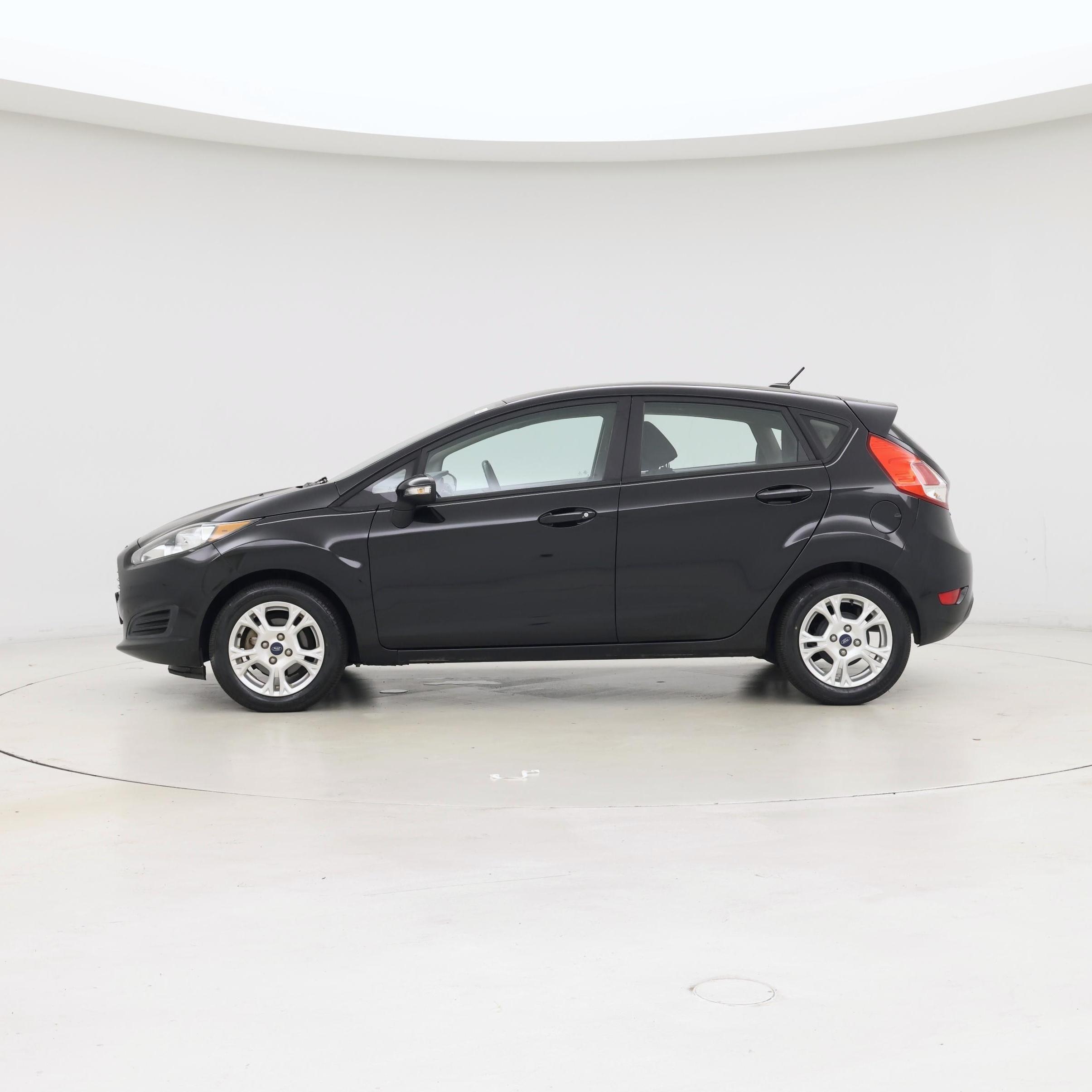 Thumbnail: 2015 Ford Fiesta - 3