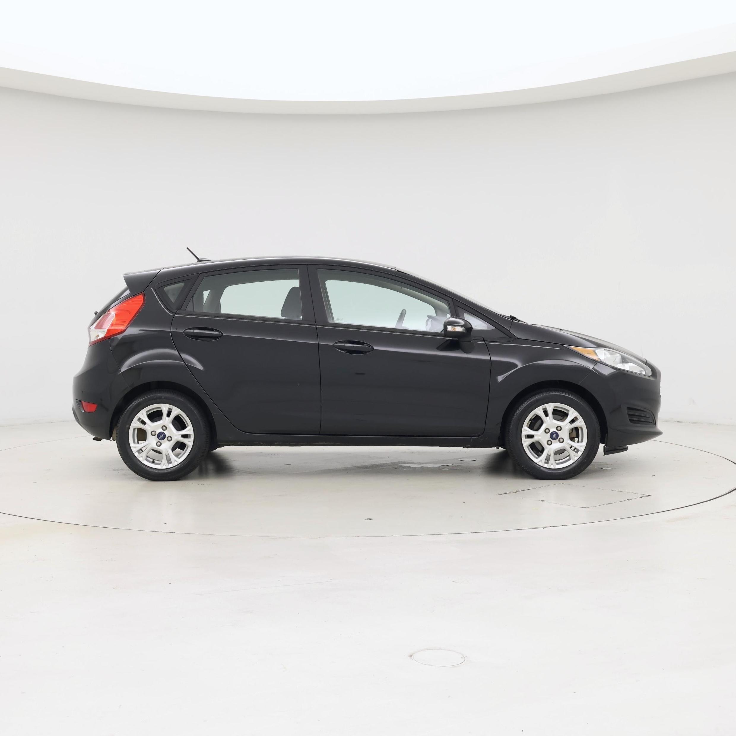 Thumbnail: 2015 Ford Fiesta - 7