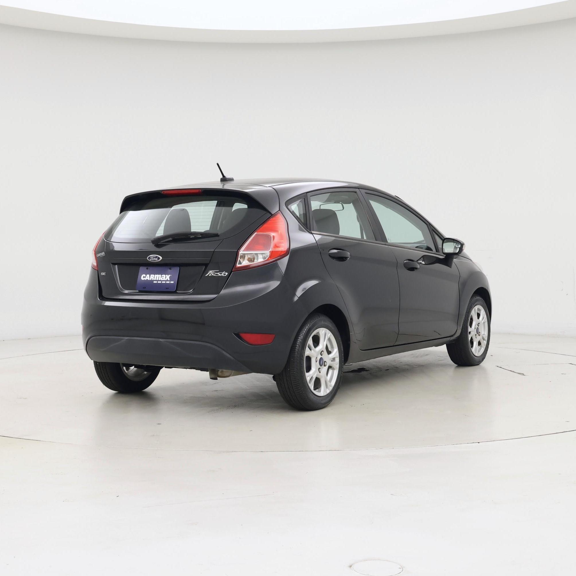 Thumbnail: 2015 Ford Fiesta - 8