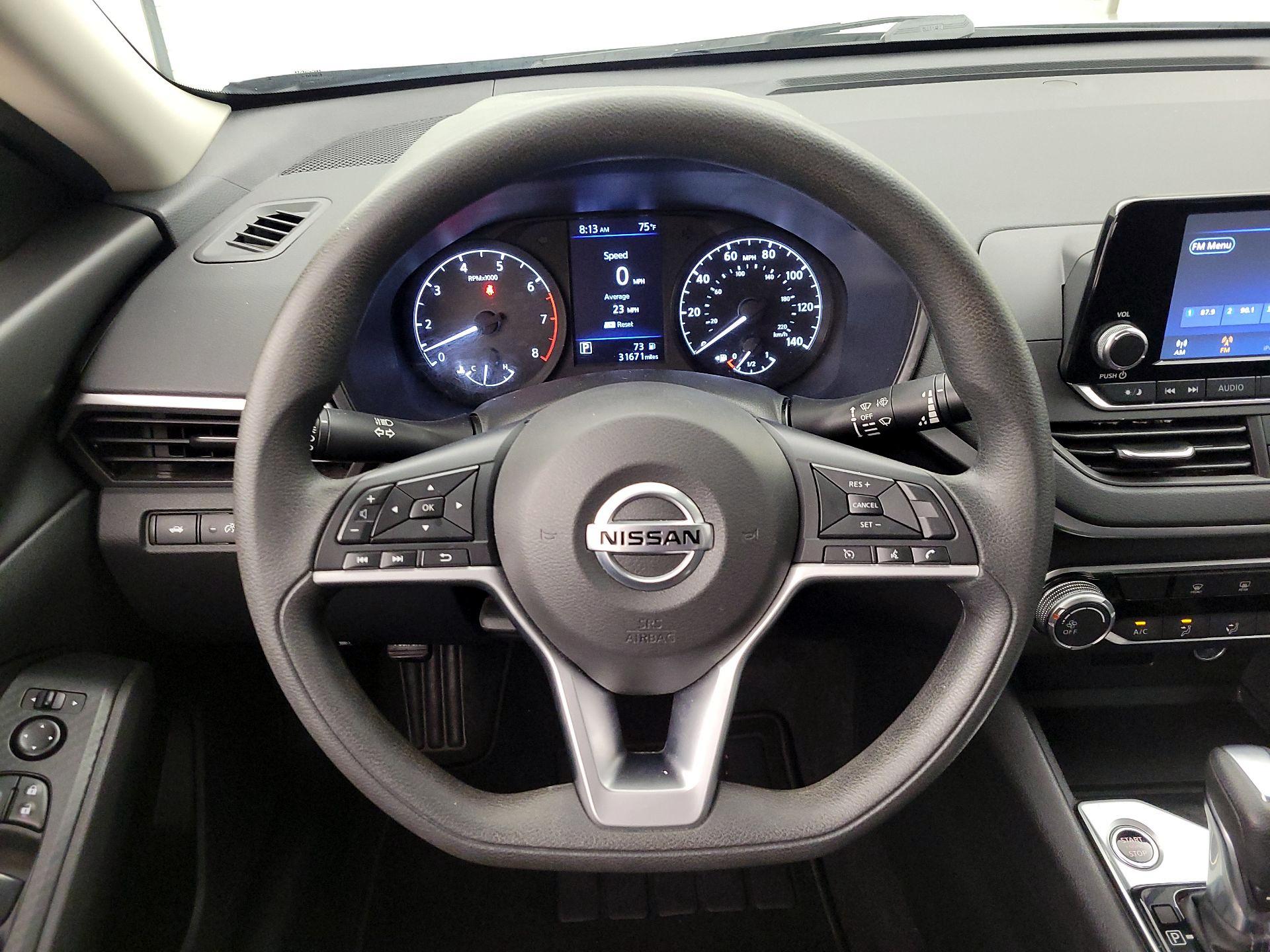 Thumbnail: 2021 Nissan Altima - 10
