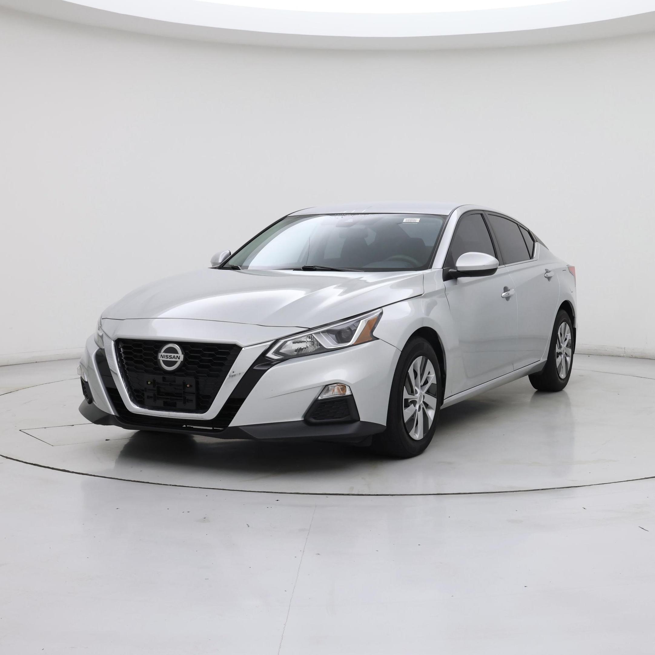 Thumbnail: 2021 Nissan Altima - 4