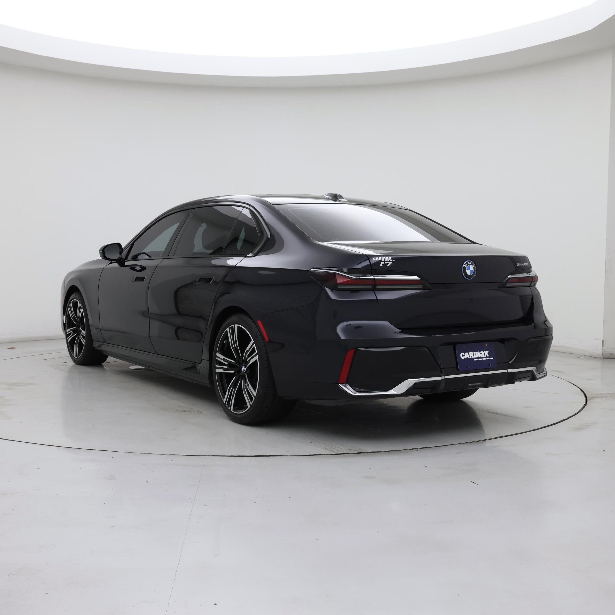 Thumbnail: 2023 BMW i7 - 2