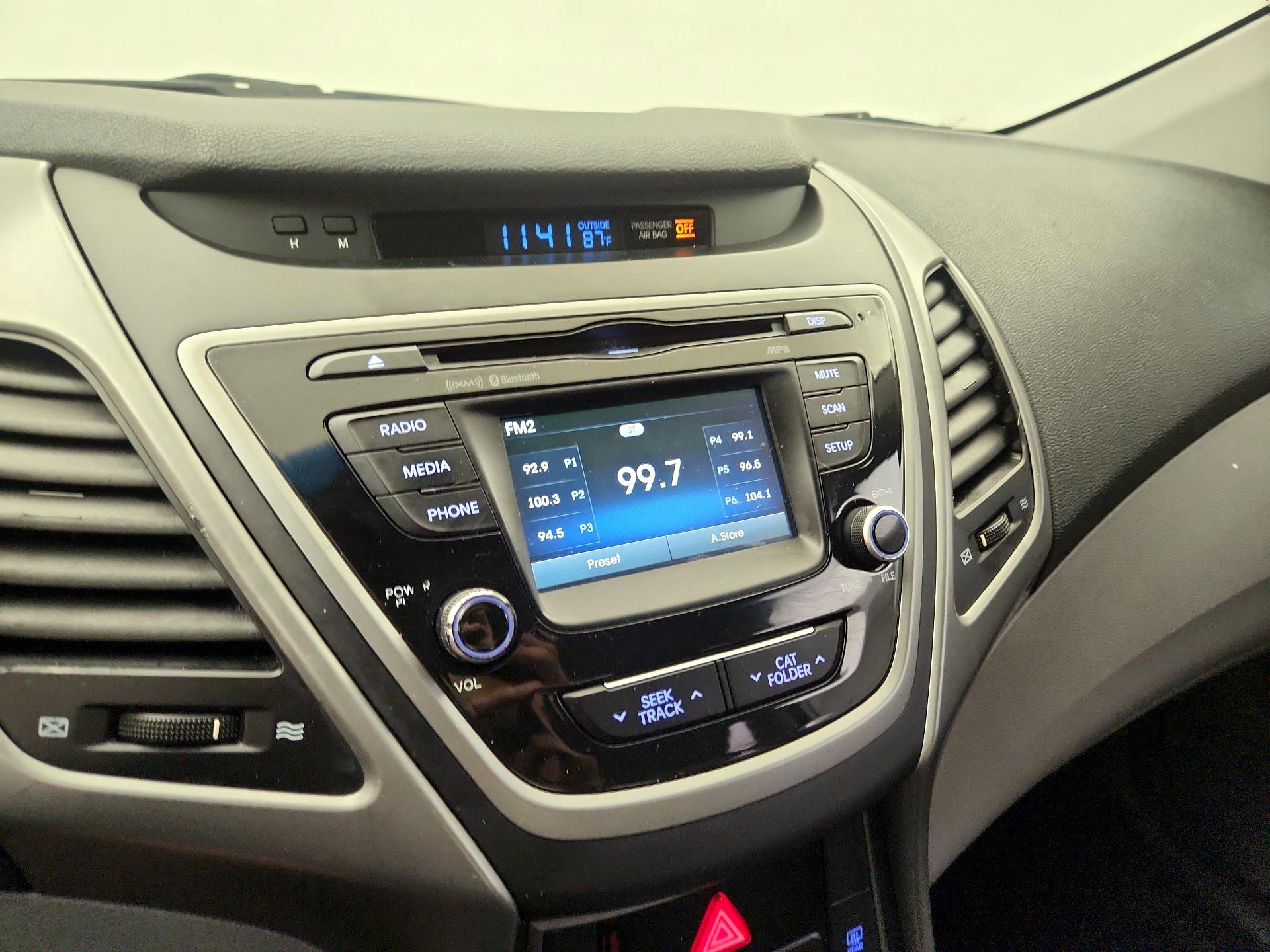 Thumbnail: 2016 Hyundai Elantra - 15